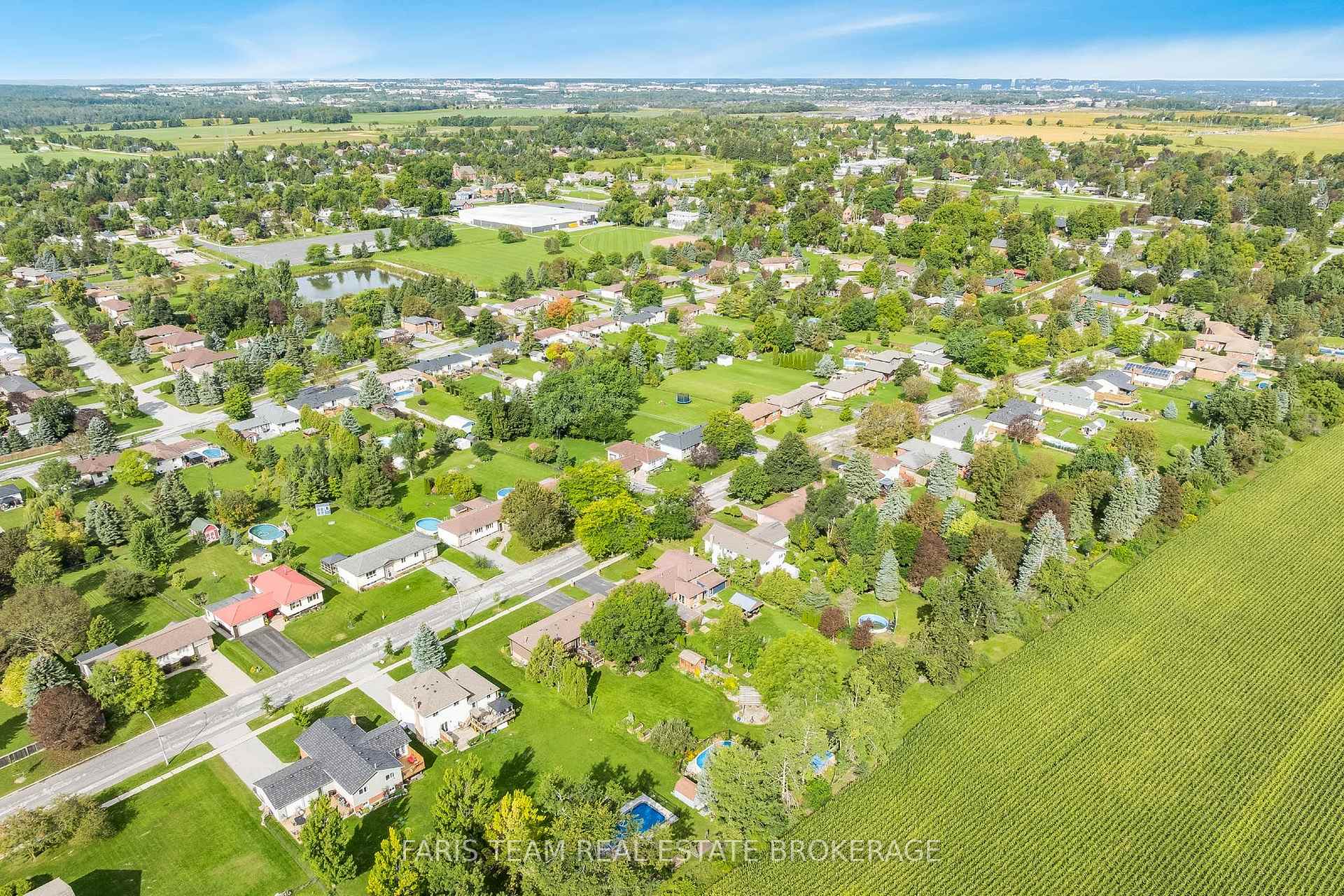 Photo 45 of 2032 Chantler Street, Innisfil, Stroud — HOMEH