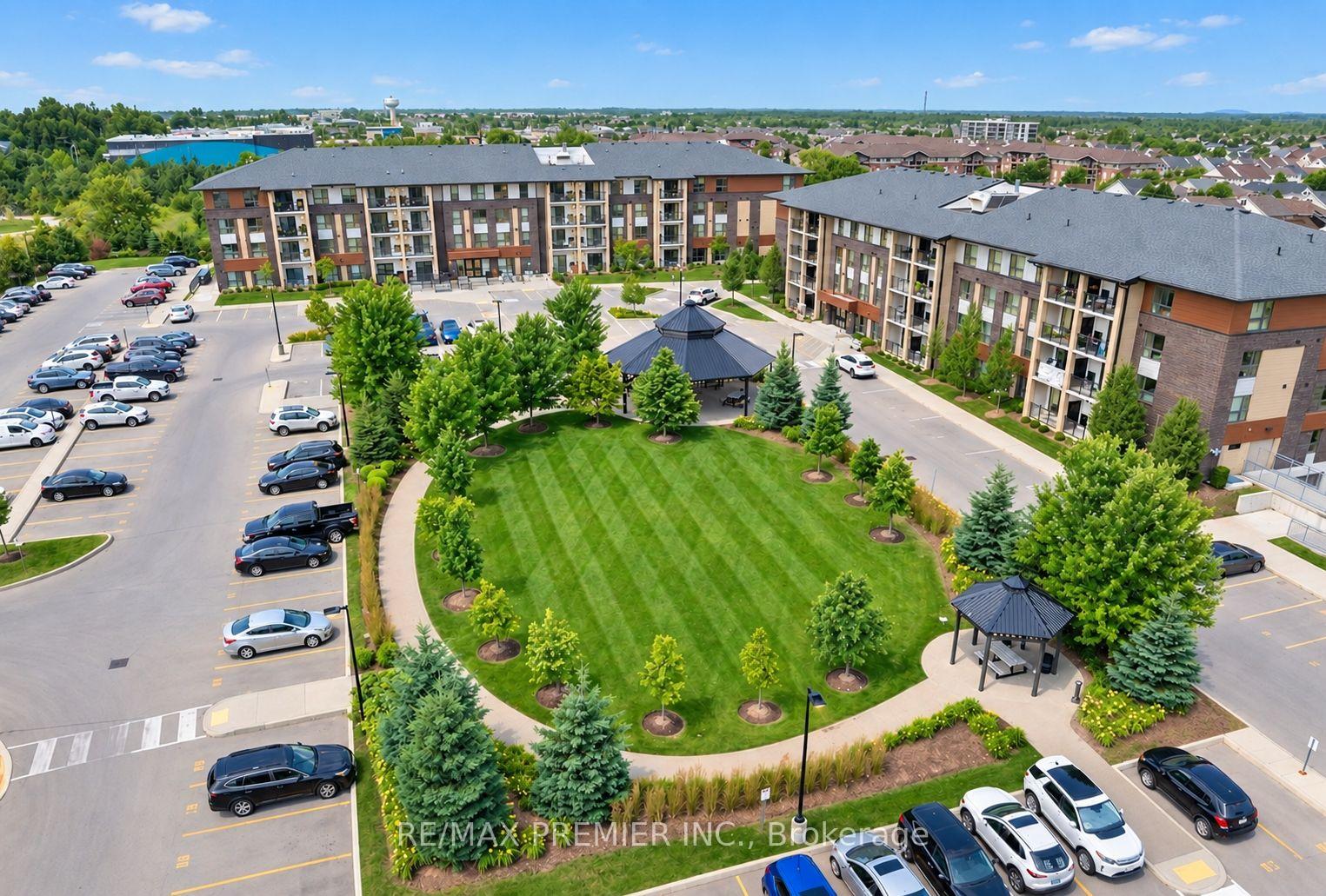 Photo 4 of Unit 315, 7 Kay Crescent, Guelph, Pineridge/Westminster Woods — HOMEH