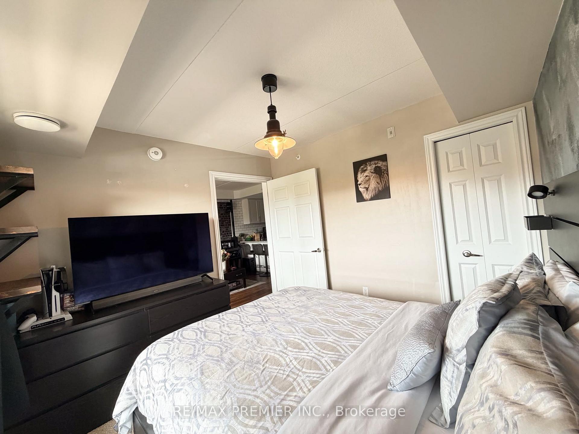 Photo 15 of Unit 315, 7 Kay Crescent, Guelph, Pineridge/Westminster Woods — HOMEH