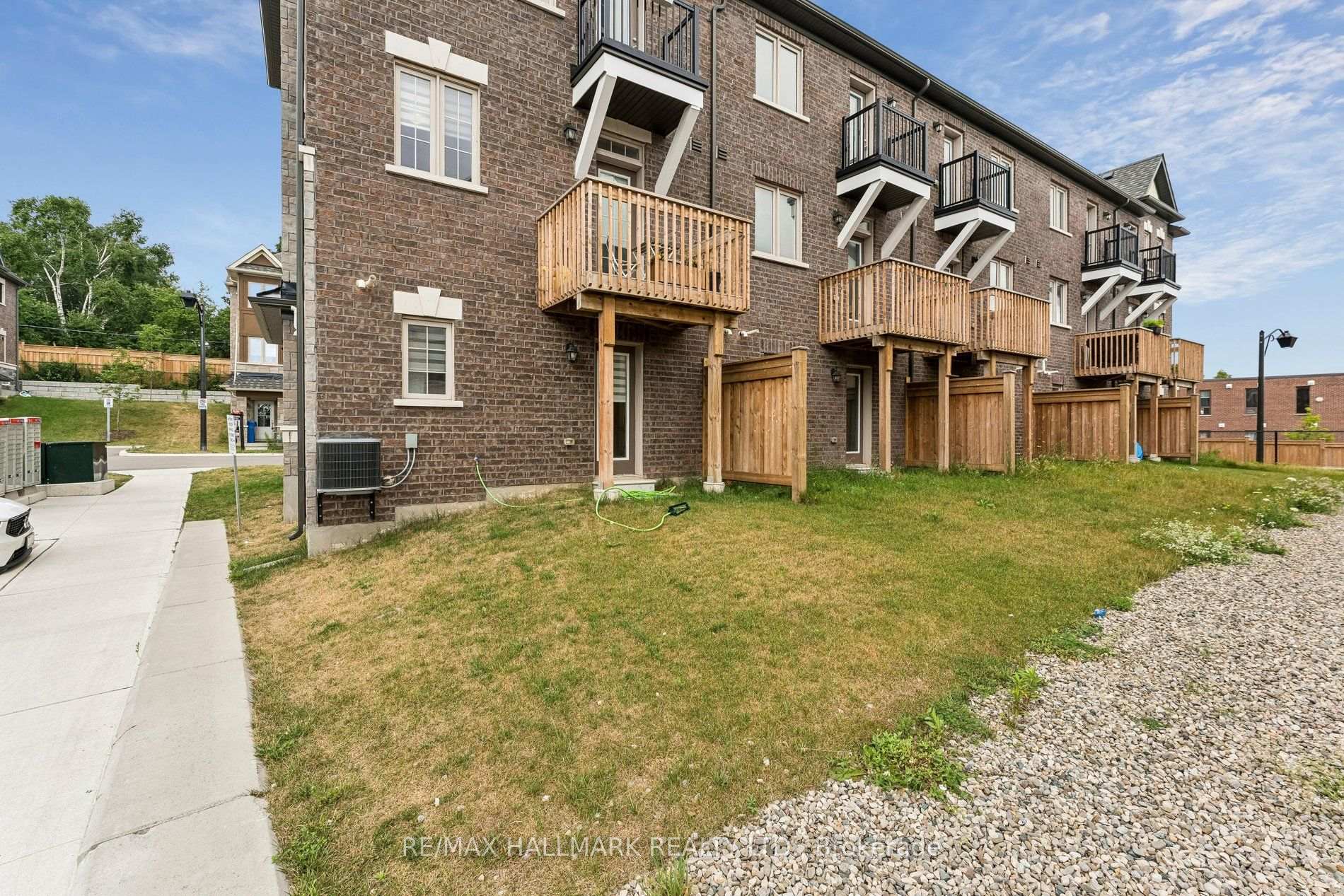 Photo 32 of Unit 35, 68 First Street, Orangeville — HOMEH