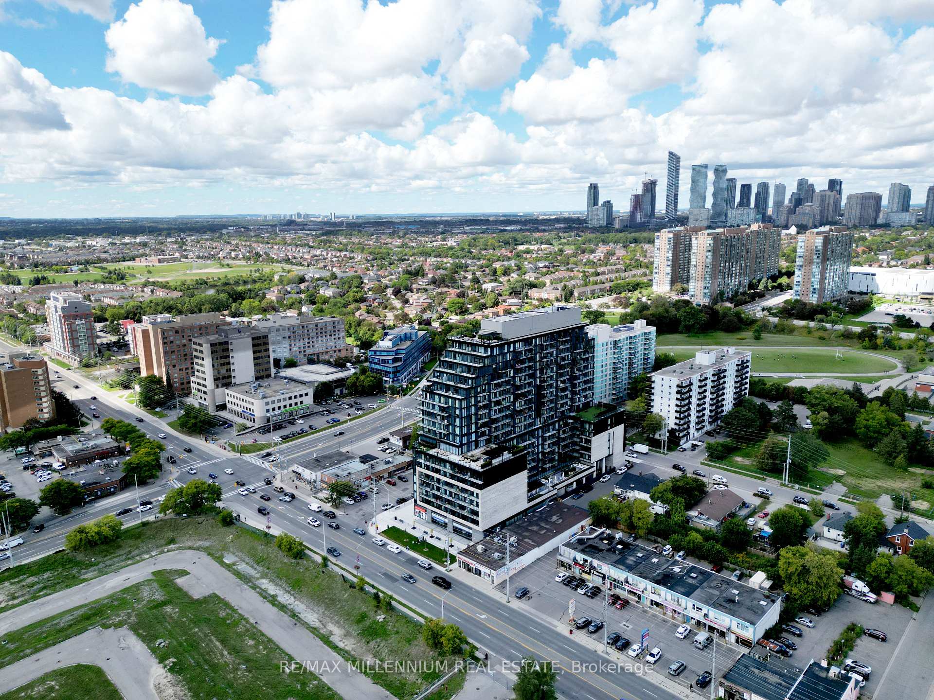 Photo 2 of Unit 330, 3009 Novar Road, Mississauga, Cooksville — HOMEH