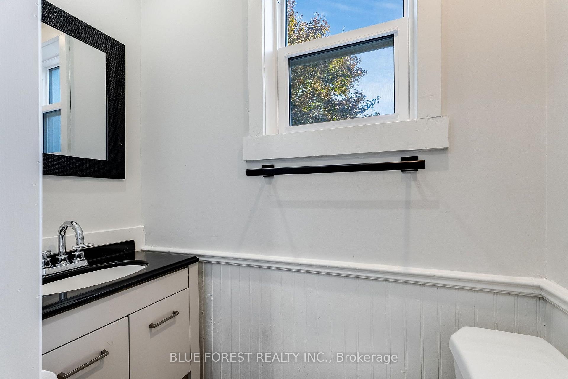 Photo 16 of 16 York Street E, Chatham-Kent, Ridgetown — HOMEH