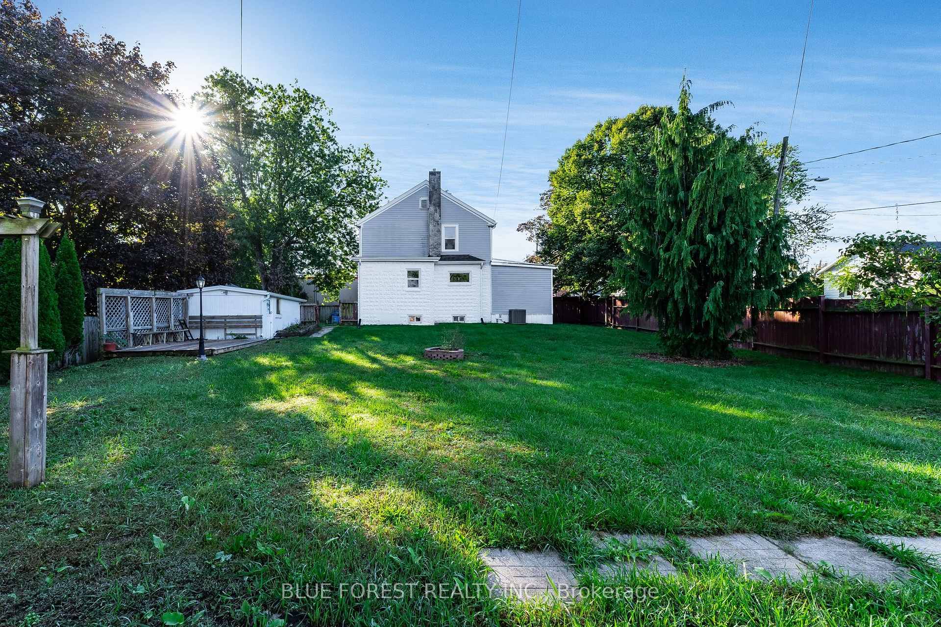 Photo 31 of 16 York Street E, Chatham-Kent, Ridgetown — HOMEH