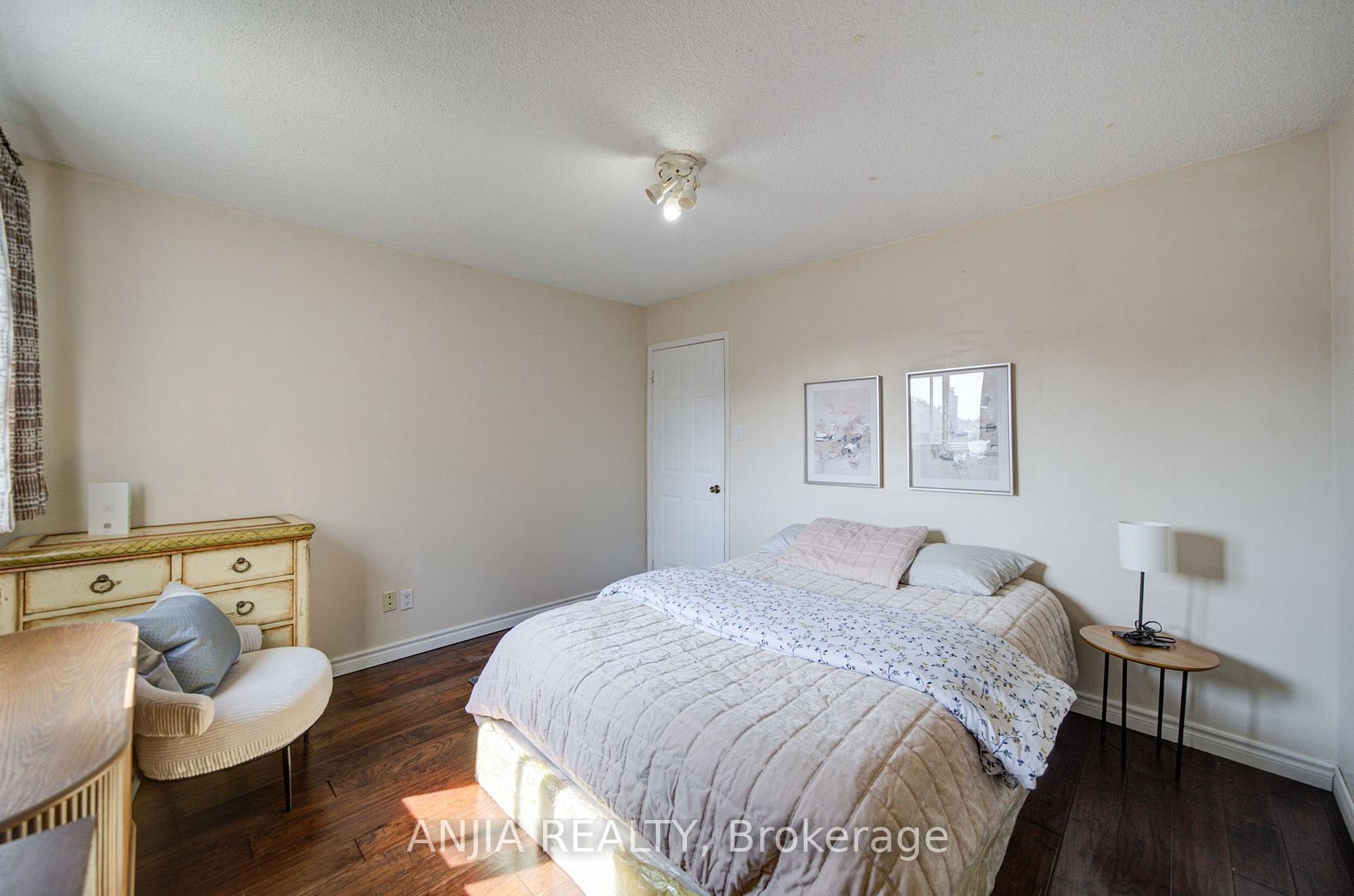 Photo 26 of 8 Brooklyn Crescent, Markham, Unionville — HOMEH