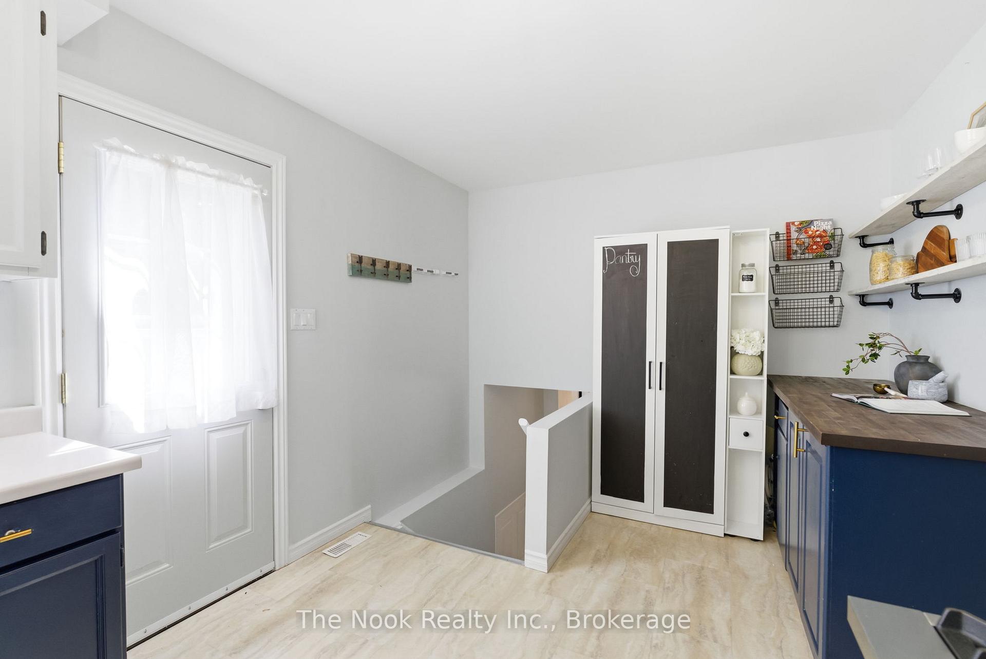 Photo 26 of 30 Deerpark Crescent, Clarington, Bowmanville — HOMEH