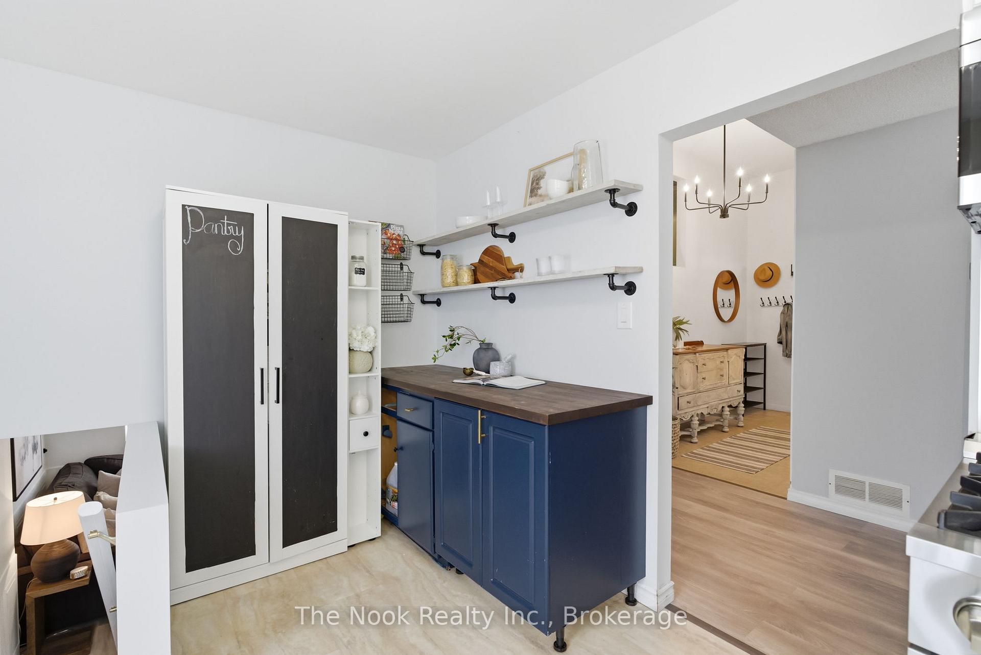 Photo 27 of 30 Deerpark Crescent, Clarington, Bowmanville — HOMEH