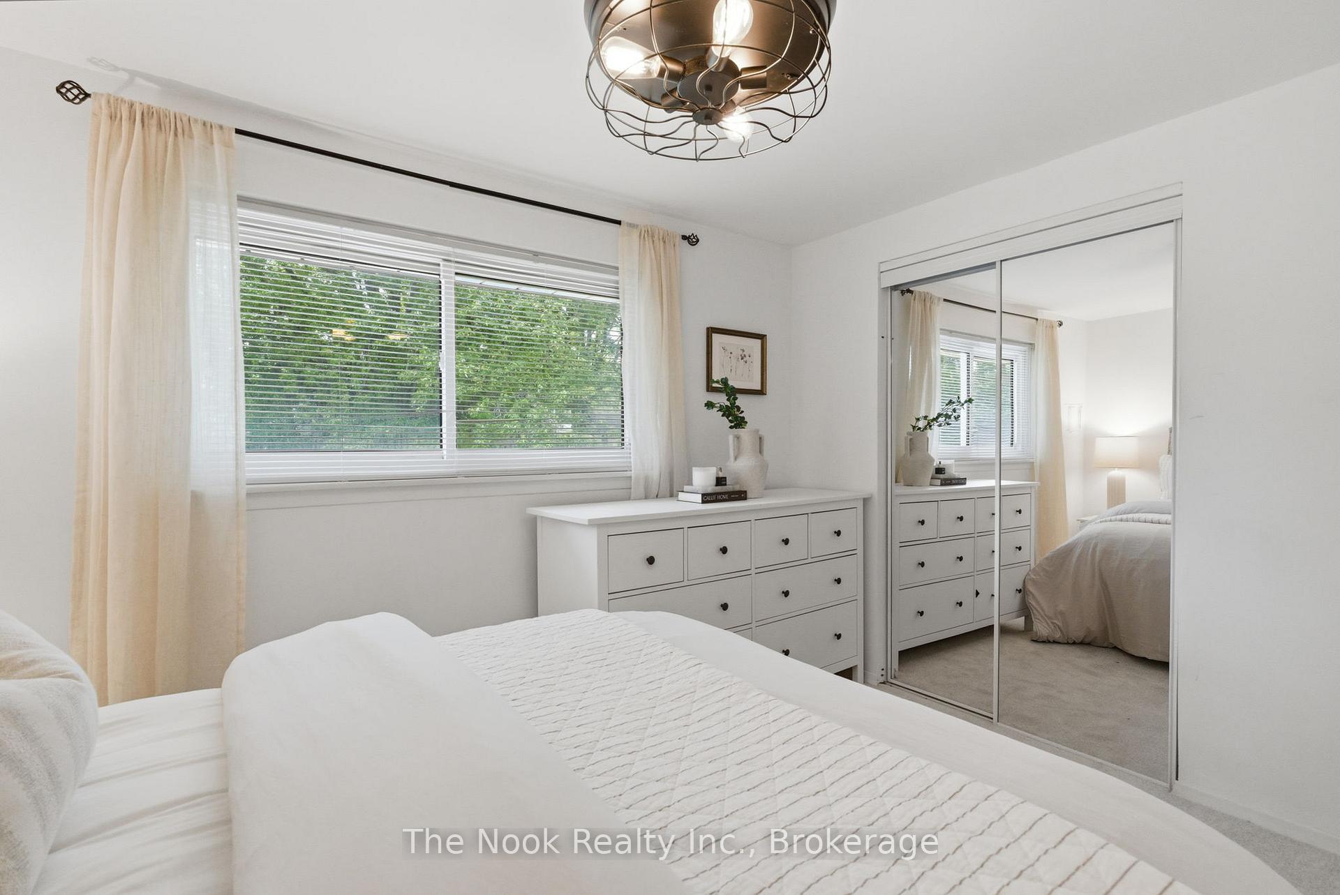 Photo 31 of 30 Deerpark Crescent, Clarington, Bowmanville — HOMEH