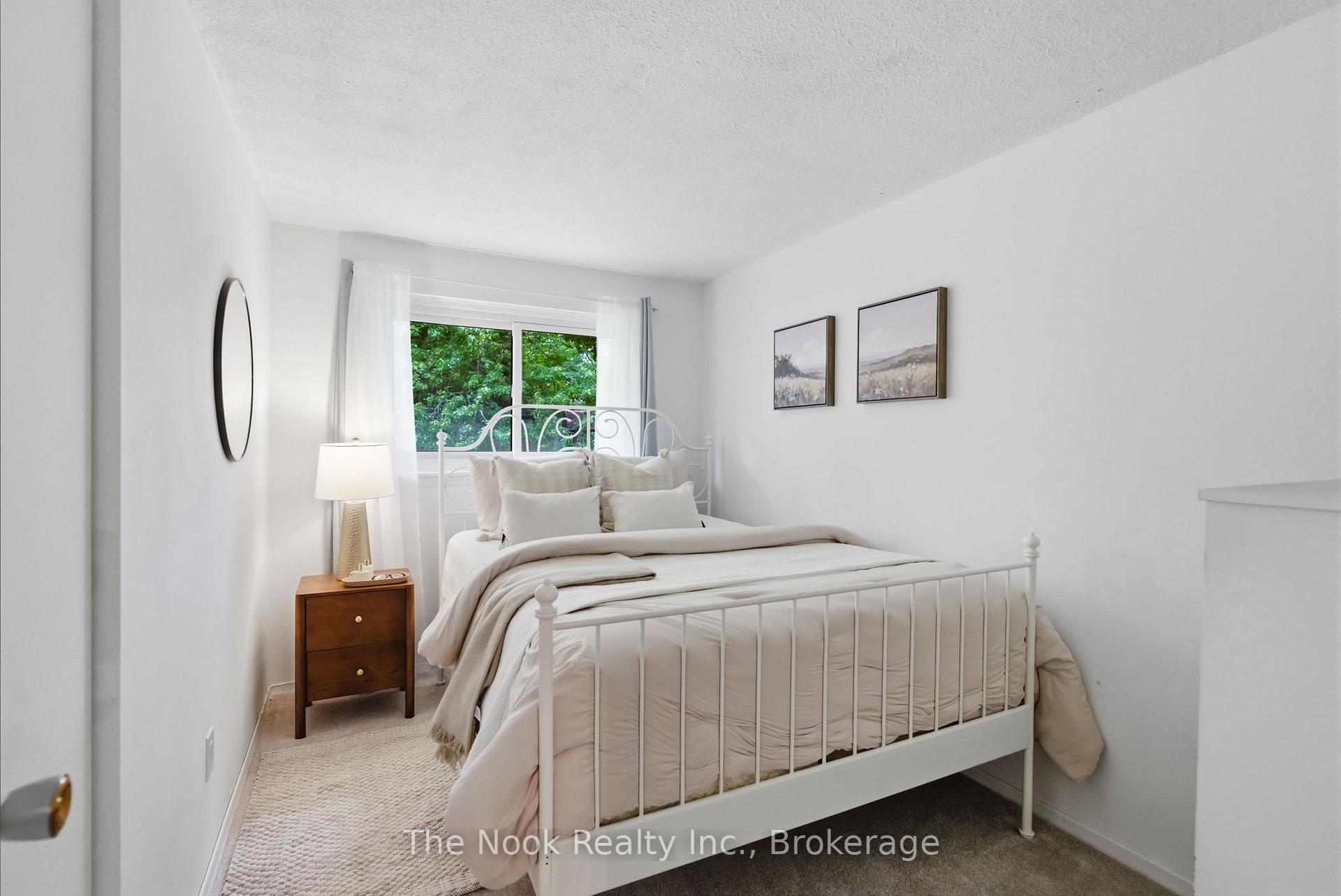 Photo 32 of 30 Deerpark Crescent, Clarington, Bowmanville — HOMEH