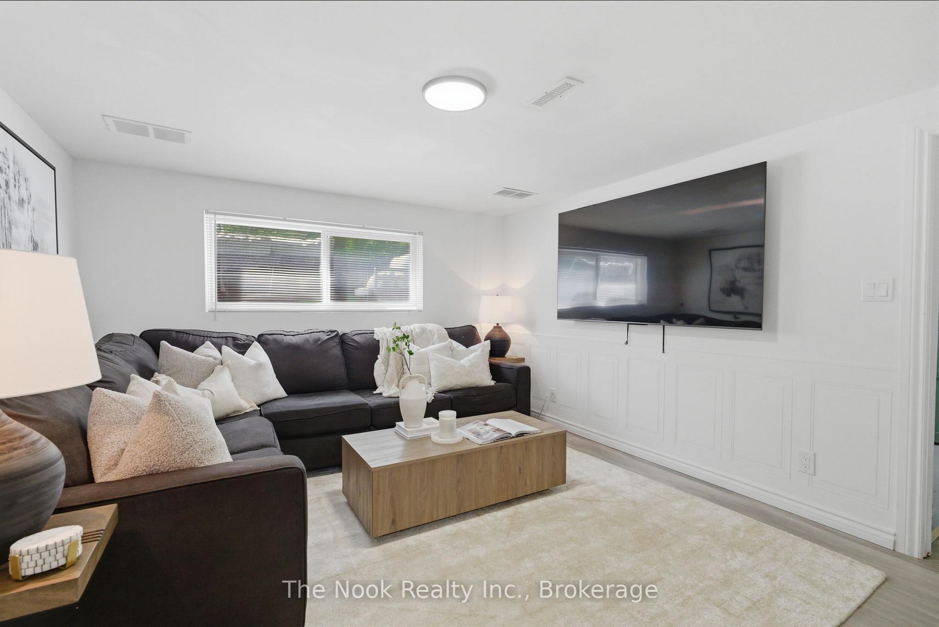 Photo 40 of 30 Deerpark Crescent, Clarington, Bowmanville — HOMEH
