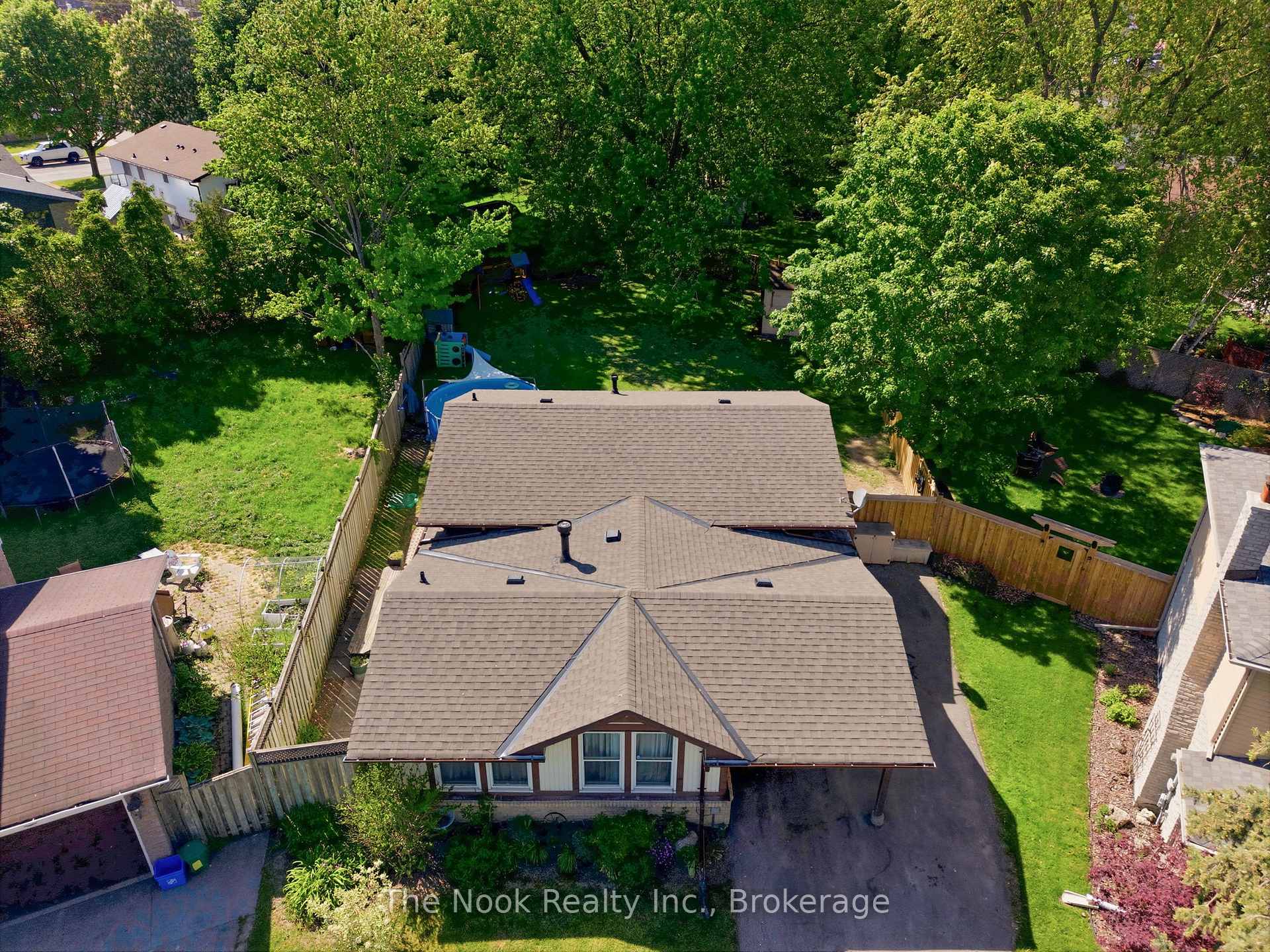 Photo 43 of 30 Deerpark Crescent, Clarington, Bowmanville — HOMEH
