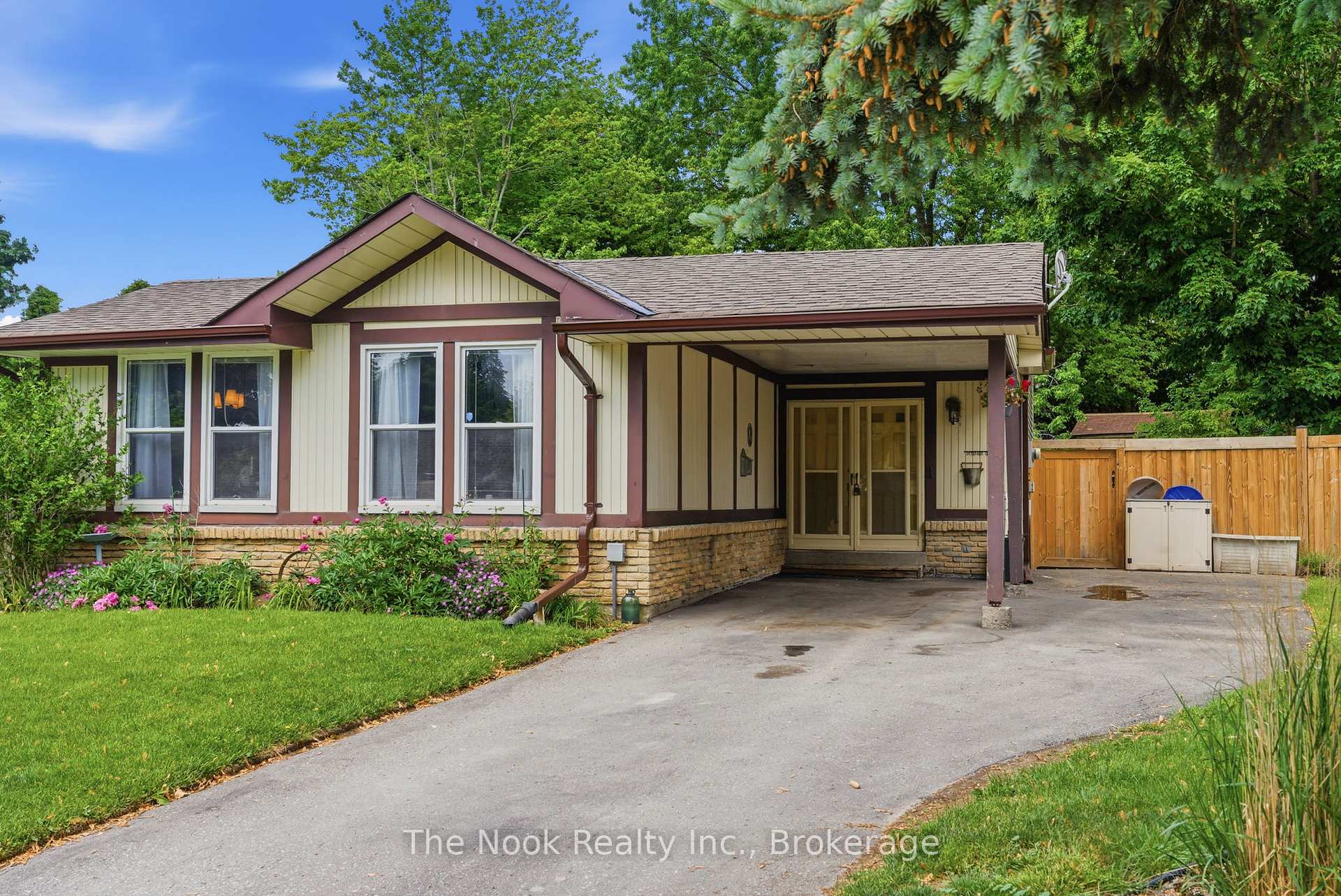 Photo 49 of 30 Deerpark Crescent, Clarington, Bowmanville — HOMEH