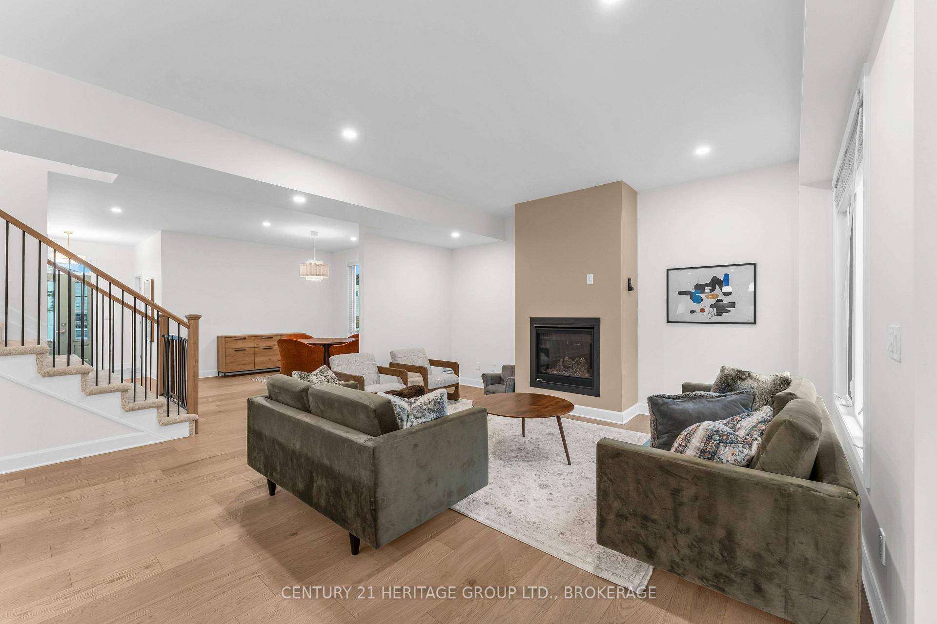 Photo 10 of 1625 Boardwalk Drive, Kingston, City Northwest — HOMEH