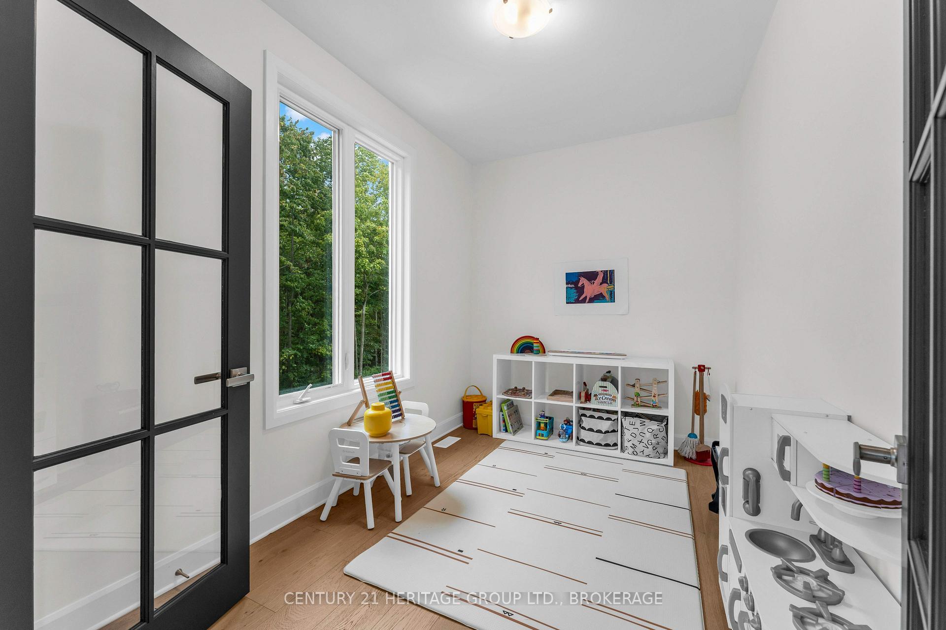 Photo 20 of 1625 Boardwalk Drive, Kingston, City Northwest — HOMEH