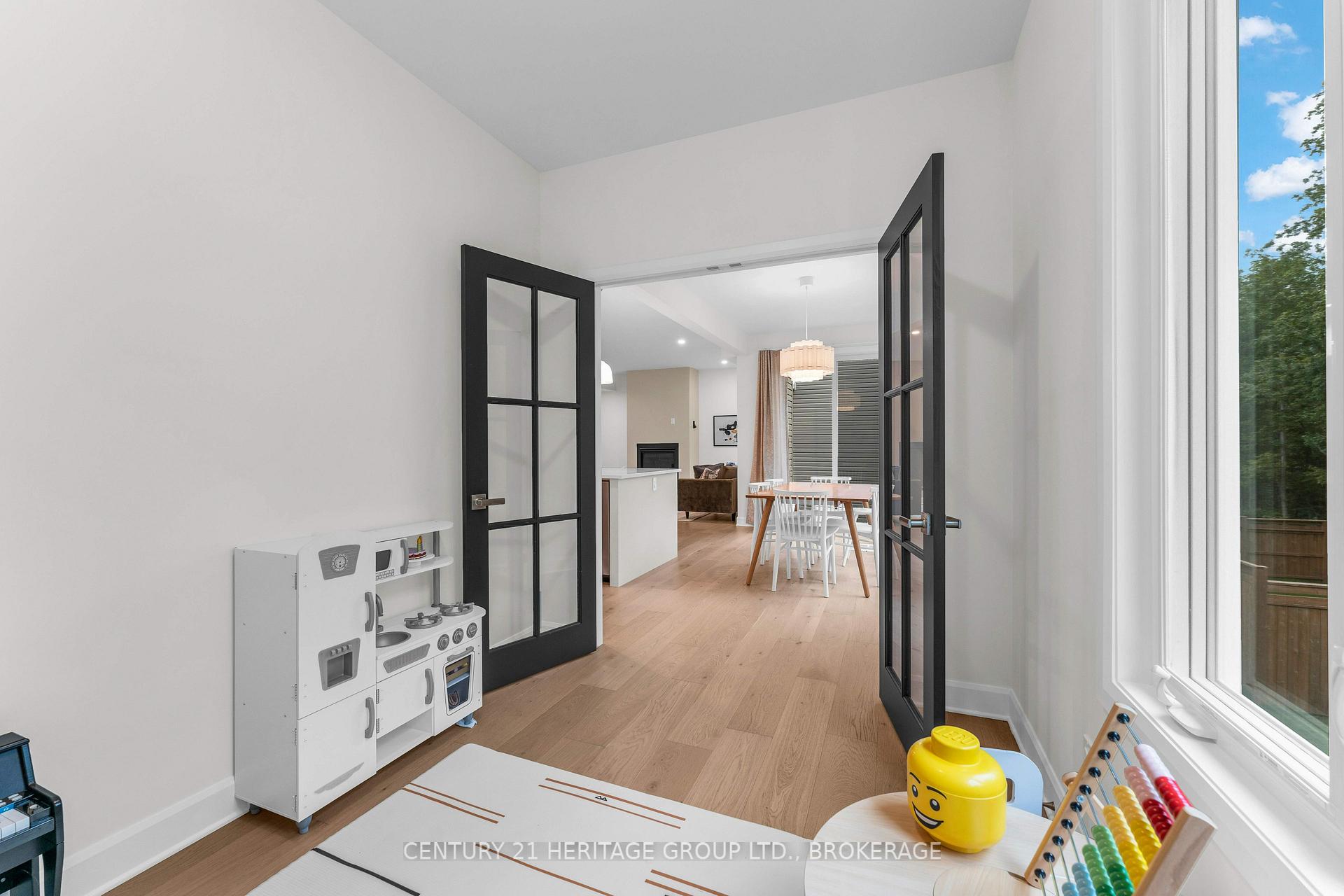 Photo 21 of 1625 Boardwalk Drive, Kingston, City Northwest — HOMEH