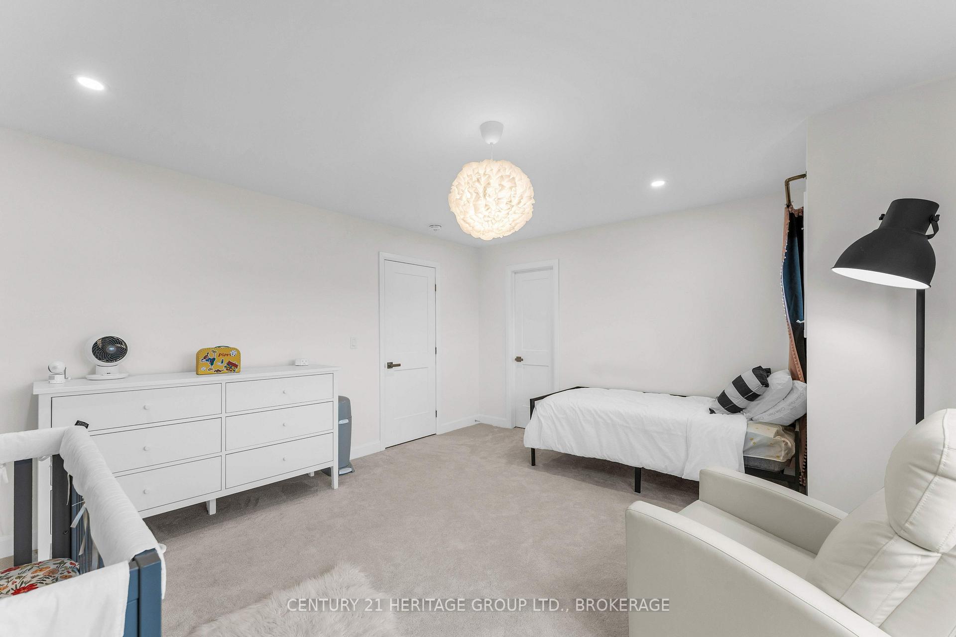 Photo 40 of 1625 Boardwalk Drive, Kingston, City Northwest — HOMEH