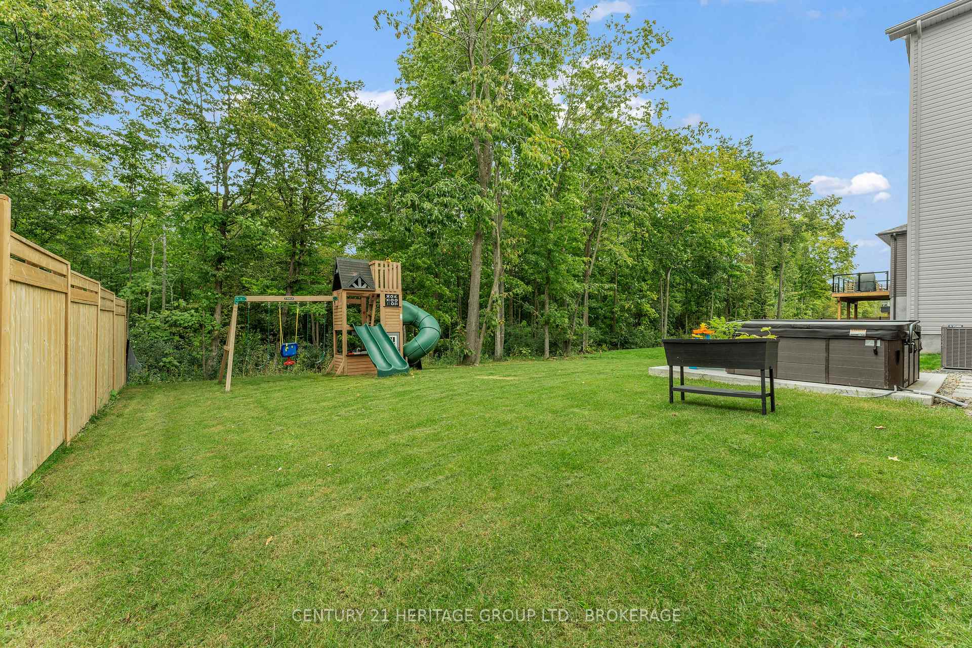 Photo 49 of 1625 Boardwalk Drive, Kingston, City Northwest — HOMEH