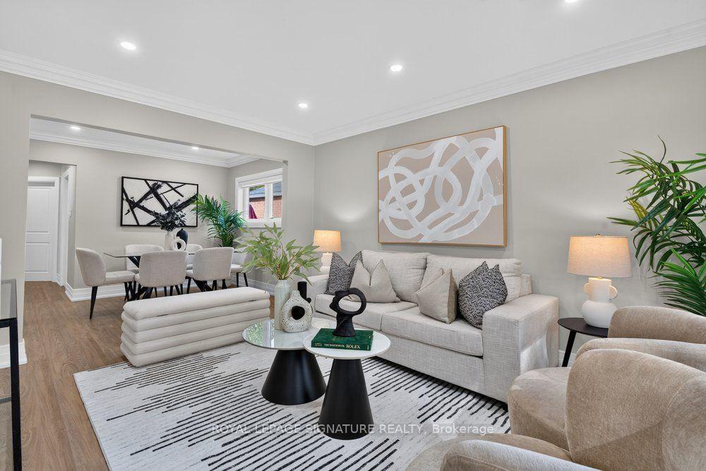Photo 5 of 24 Glenshaw Crescent, Toronto, O'Connor-Parkview — HOMEH