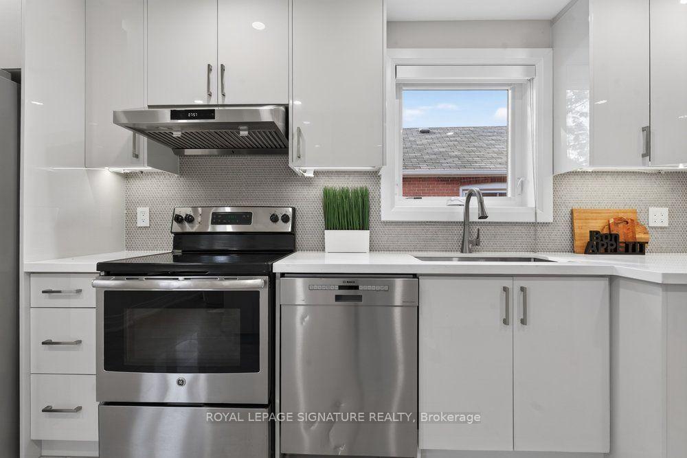 Photo 19 of 24 Glenshaw Crescent, Toronto, O'Connor-Parkview — HOMEH