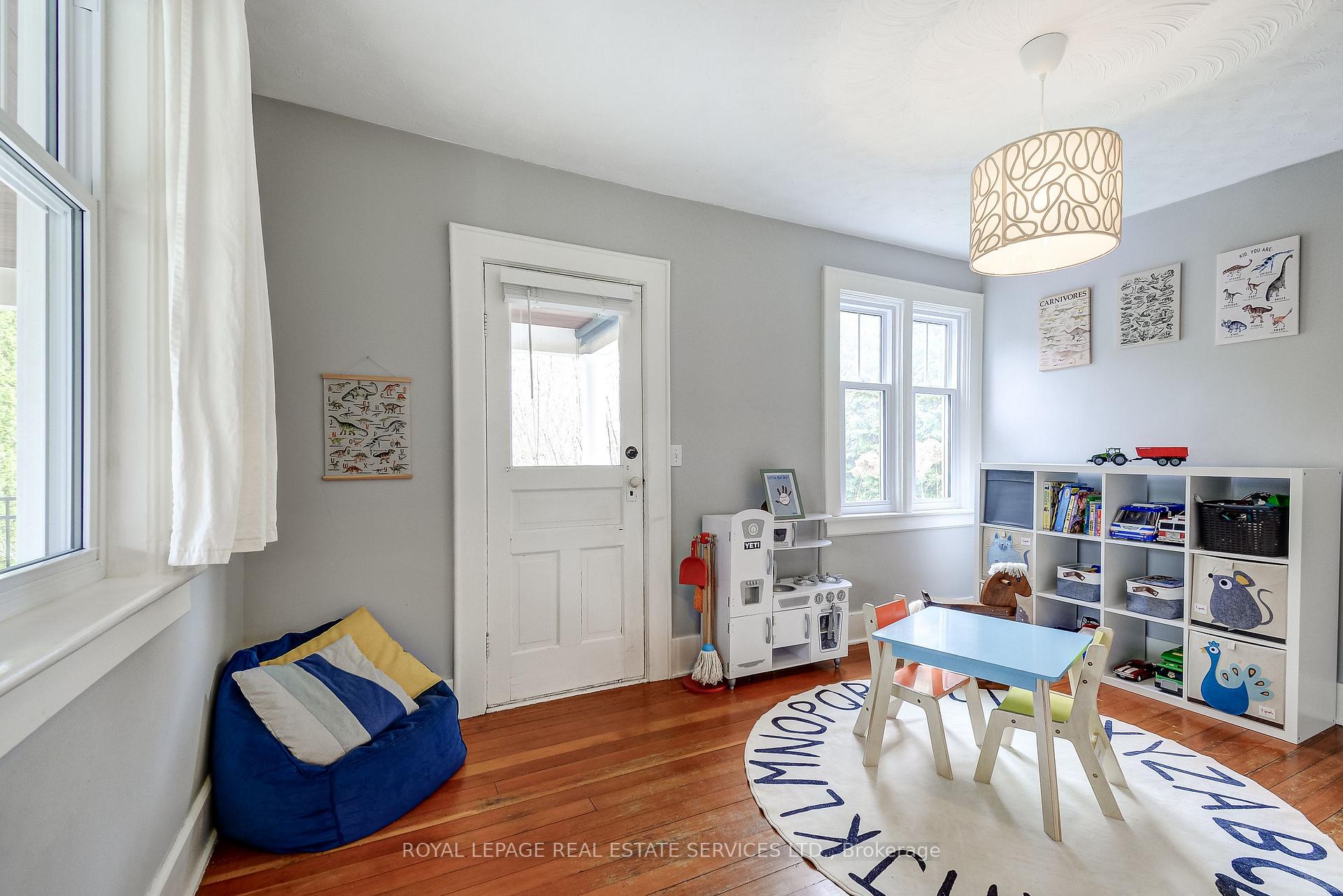 Photo 7 of 139 Lake Street, Grimsby, Grimsby Beach — HOMEH