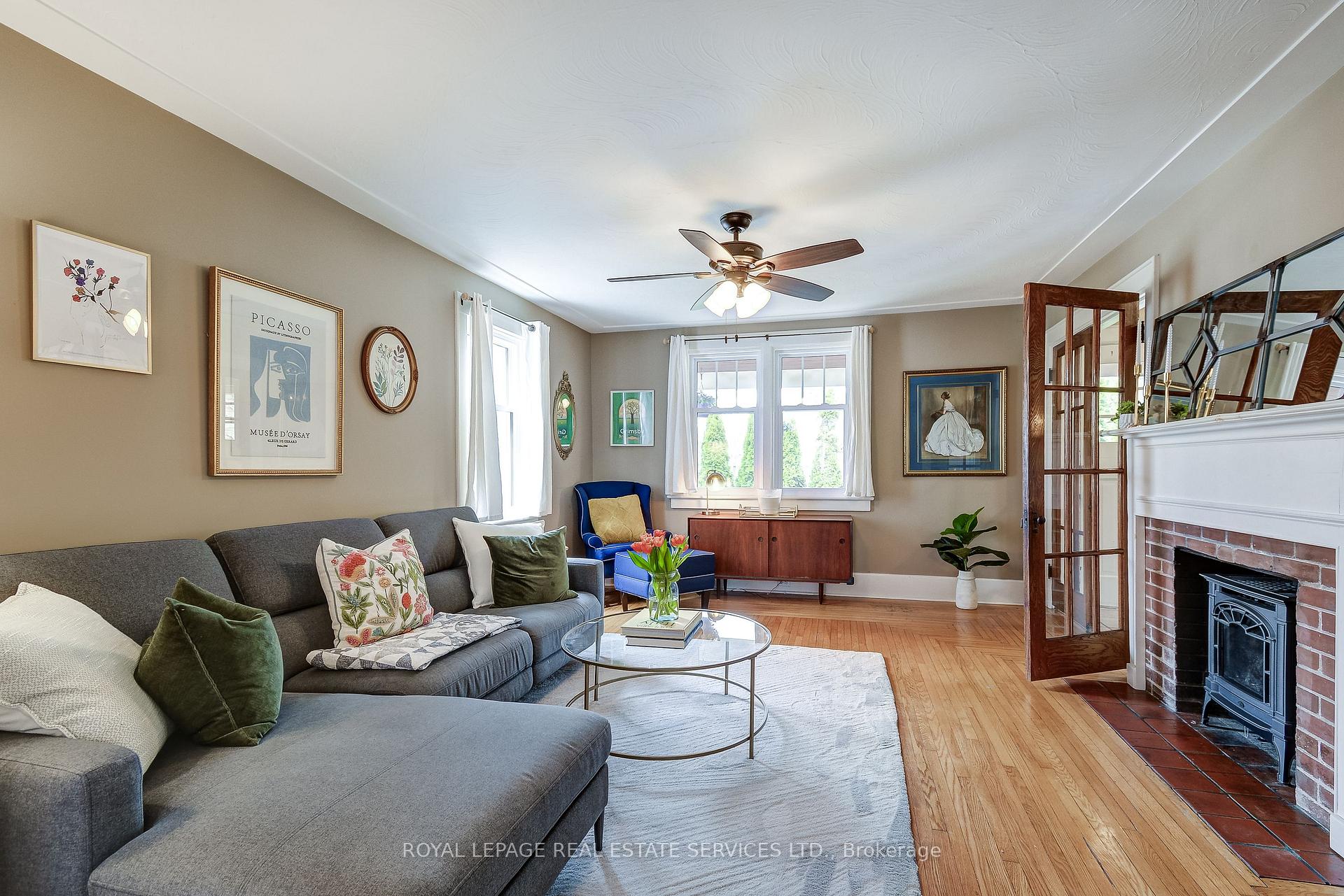 Photo 10 of 139 Lake Street, Grimsby, Grimsby Beach — HOMEH