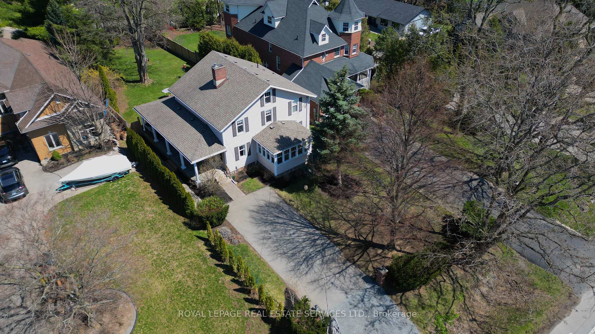 Photo 36 of 139 Lake Street, Grimsby, Grimsby Beach — HOMEH