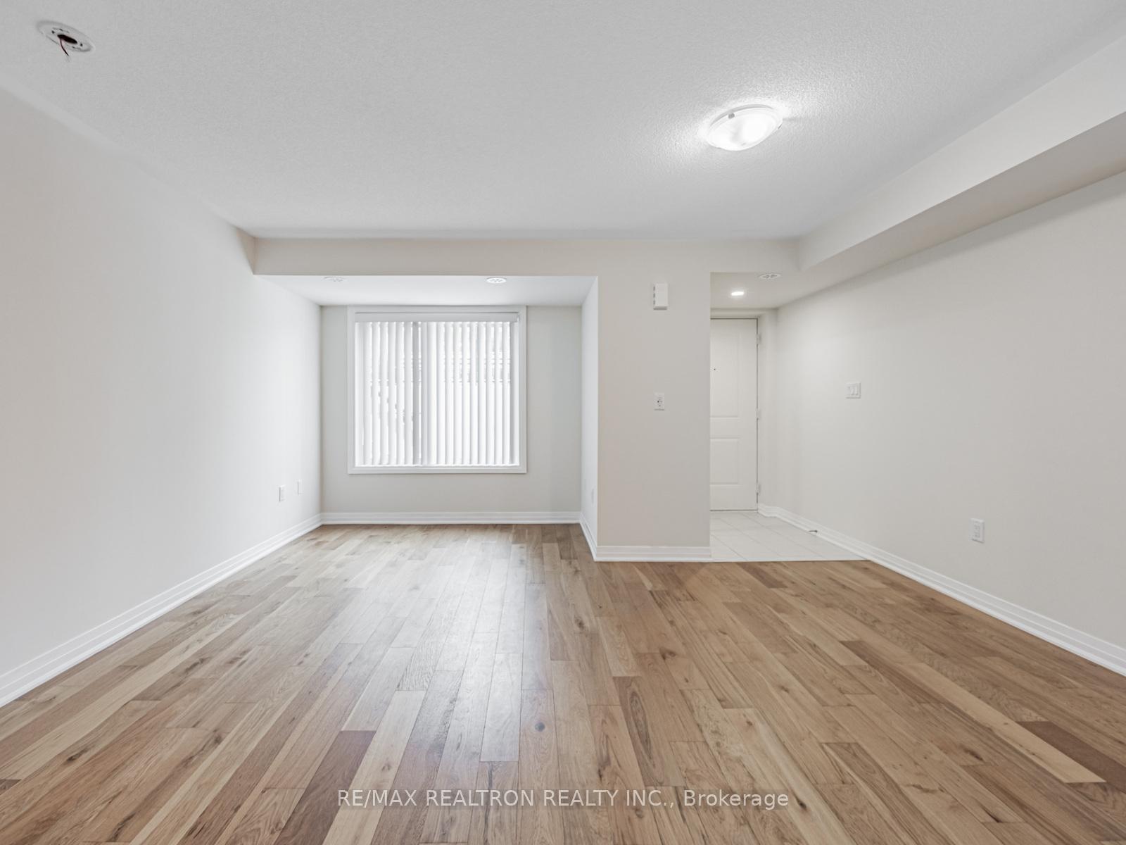 Photo 7 of Unit 16, 38A Lookout Drive, Clarington, Bowmanville — HOMEH