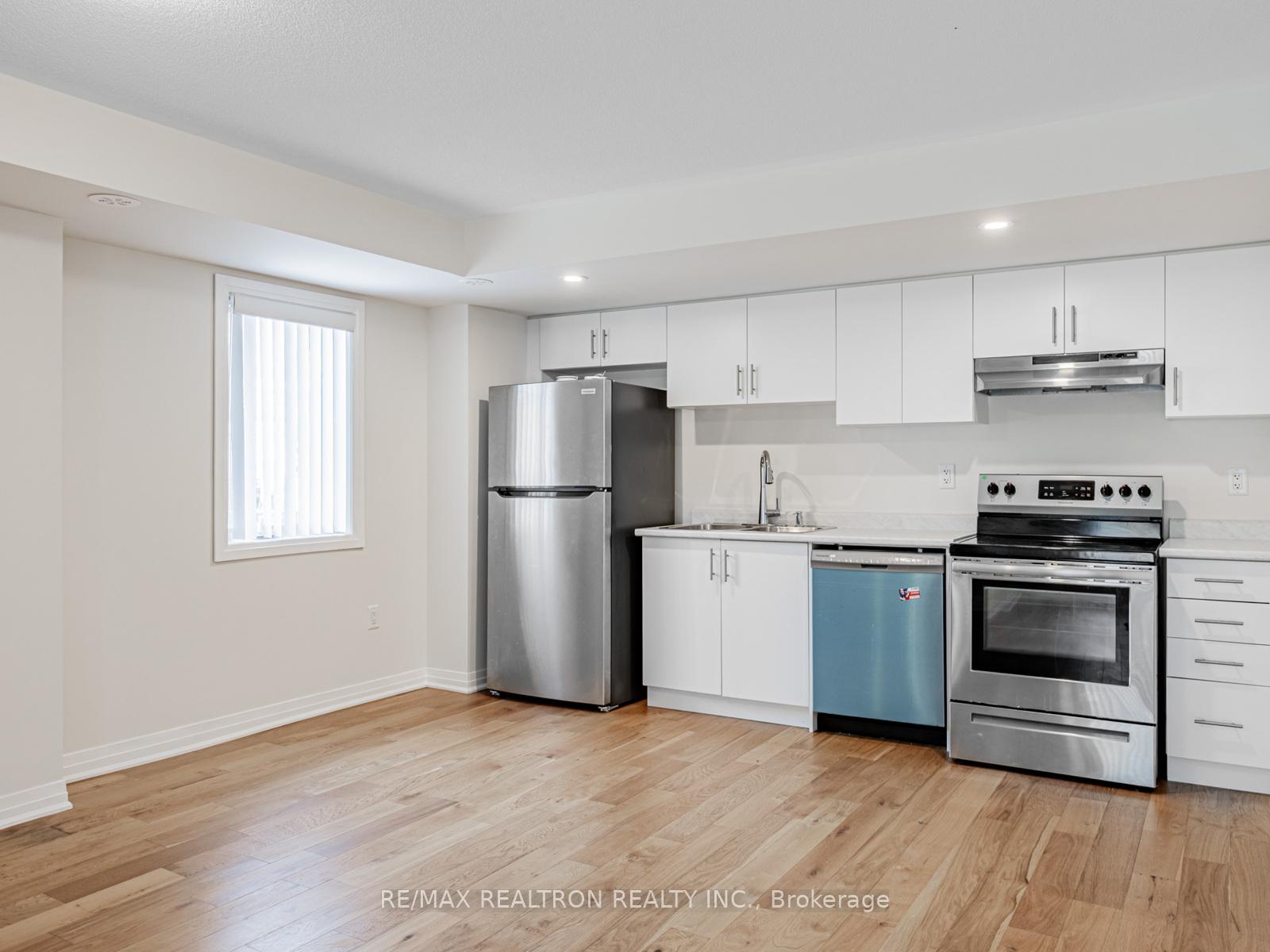 Photo 11 of Unit 16, 38A Lookout Drive, Clarington, Bowmanville — HOMEH