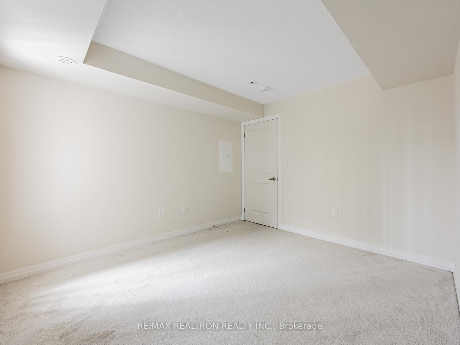 Photo 15 of Unit 16, 38A Lookout Drive, Clarington, Bowmanville — HOMEH