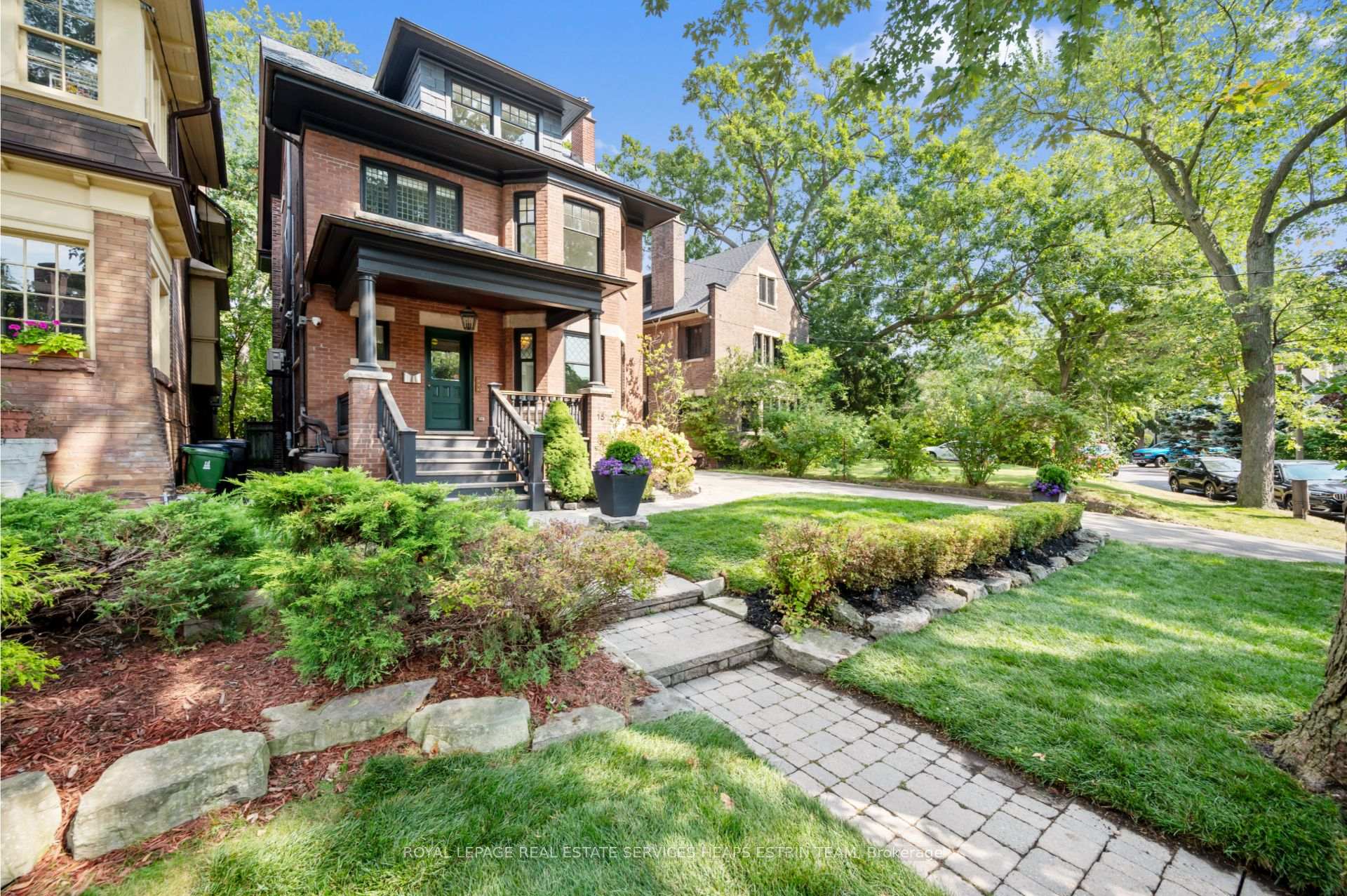 Photo 2 of Unit Third, 18 Castle Frank Crescent, Toronto, Rosedale-Moore Park — HOMEH