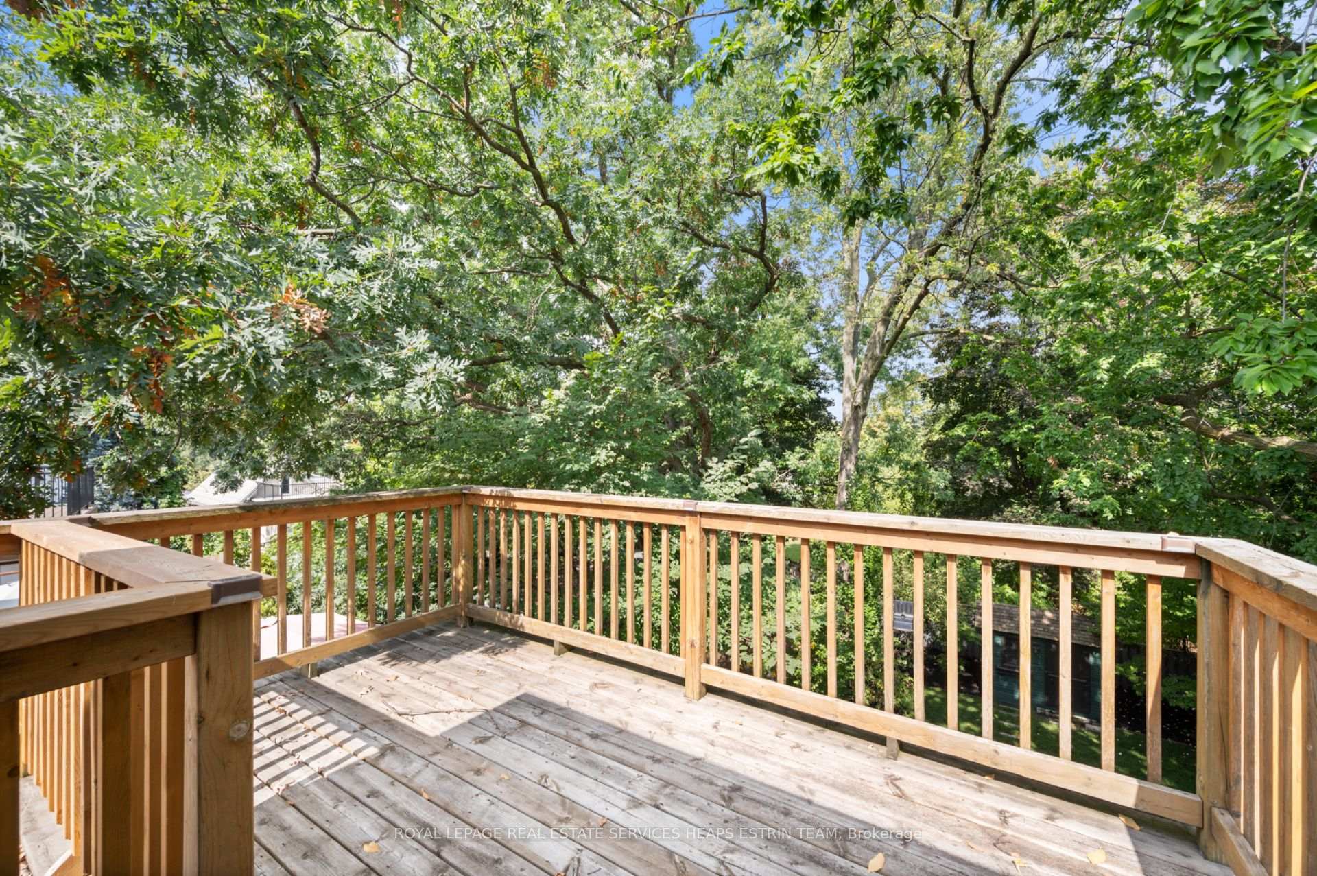Photo 20 of Unit Third, 18 Castle Frank Crescent, Toronto, Rosedale-Moore Park — HOMEH