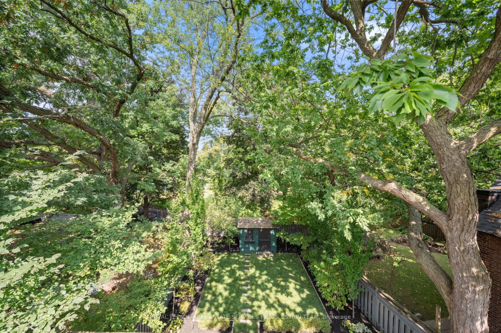 Photo 25 of Unit Third, 18 Castle Frank Crescent, Toronto, Rosedale-Moore Park — HOMEH