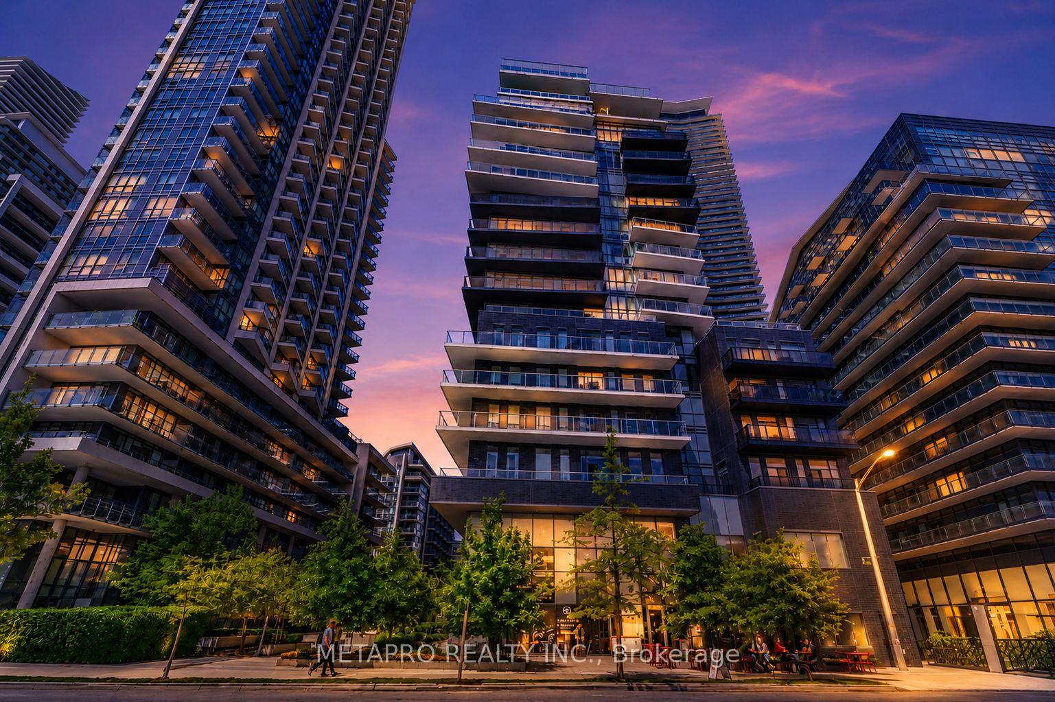 Photo 2 of Unit 809, 110 Marine Parade Drive, Etobicoke, Mimico — HOMEH