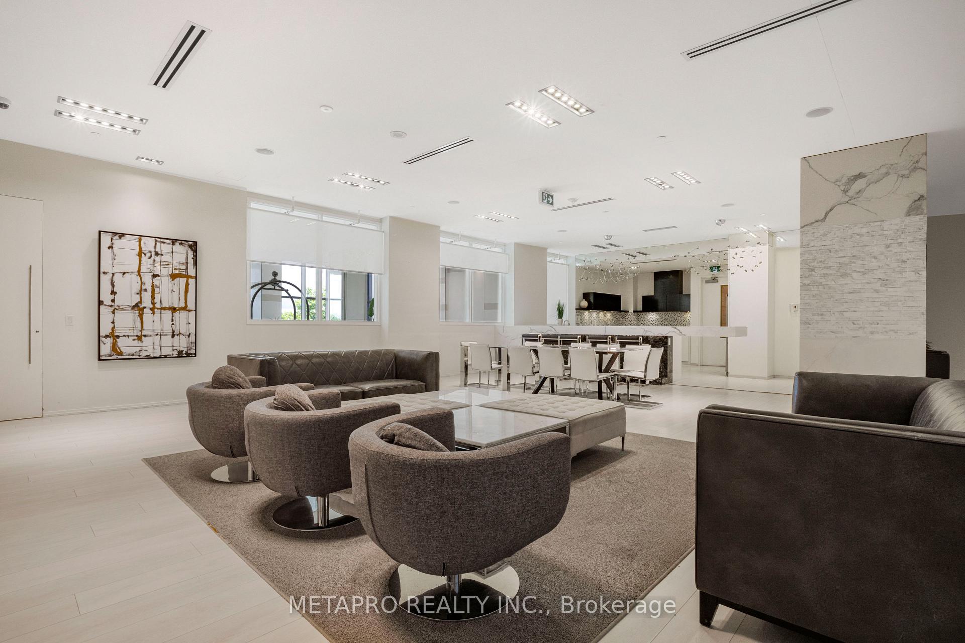 Photo 14 of Unit 809, 110 Marine Parade Drive, Etobicoke, Mimico — HOMEH