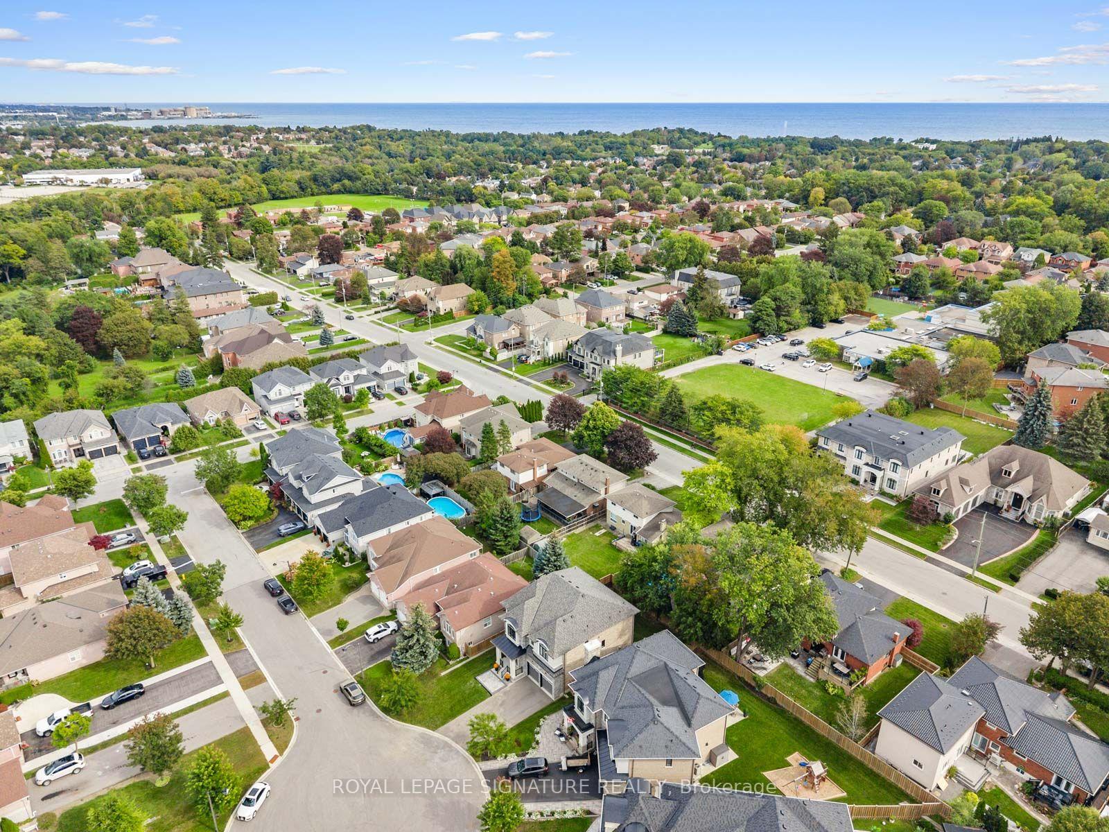 Photo 48 of 399 Frontier Court, Pickering, Rosebank — HOMEH