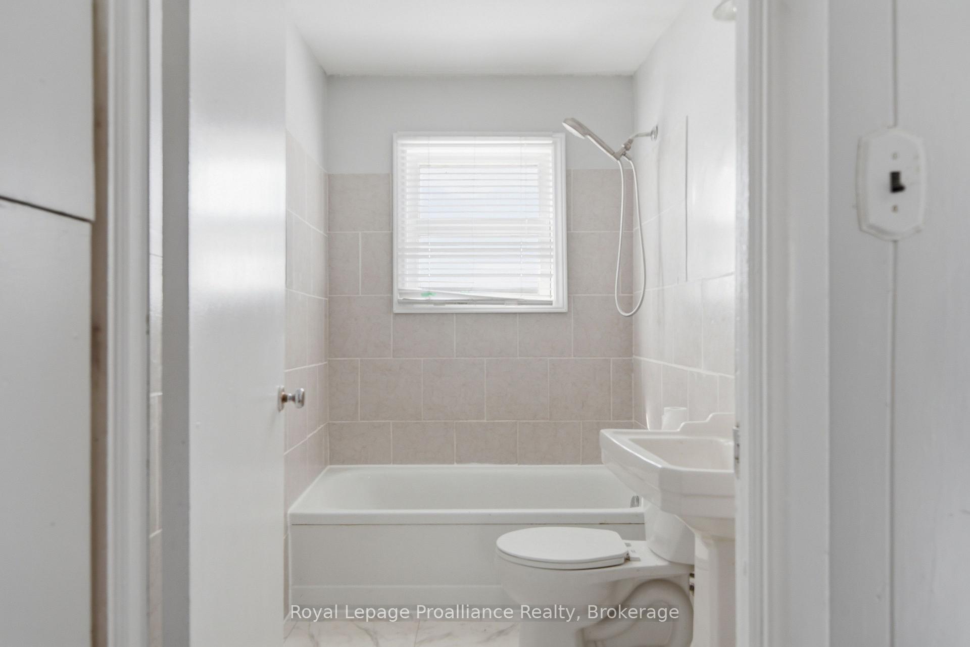 Photo 18 of 199 Dundas Street E, Quinte West, Trenton Ward — HOMEH
