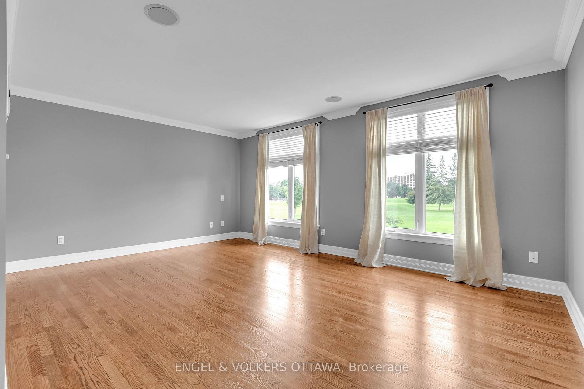 Photo 14 of 108 Manorhill Private, Ottawa, Guildwood Estates - Urbandale Acres — HOMEH