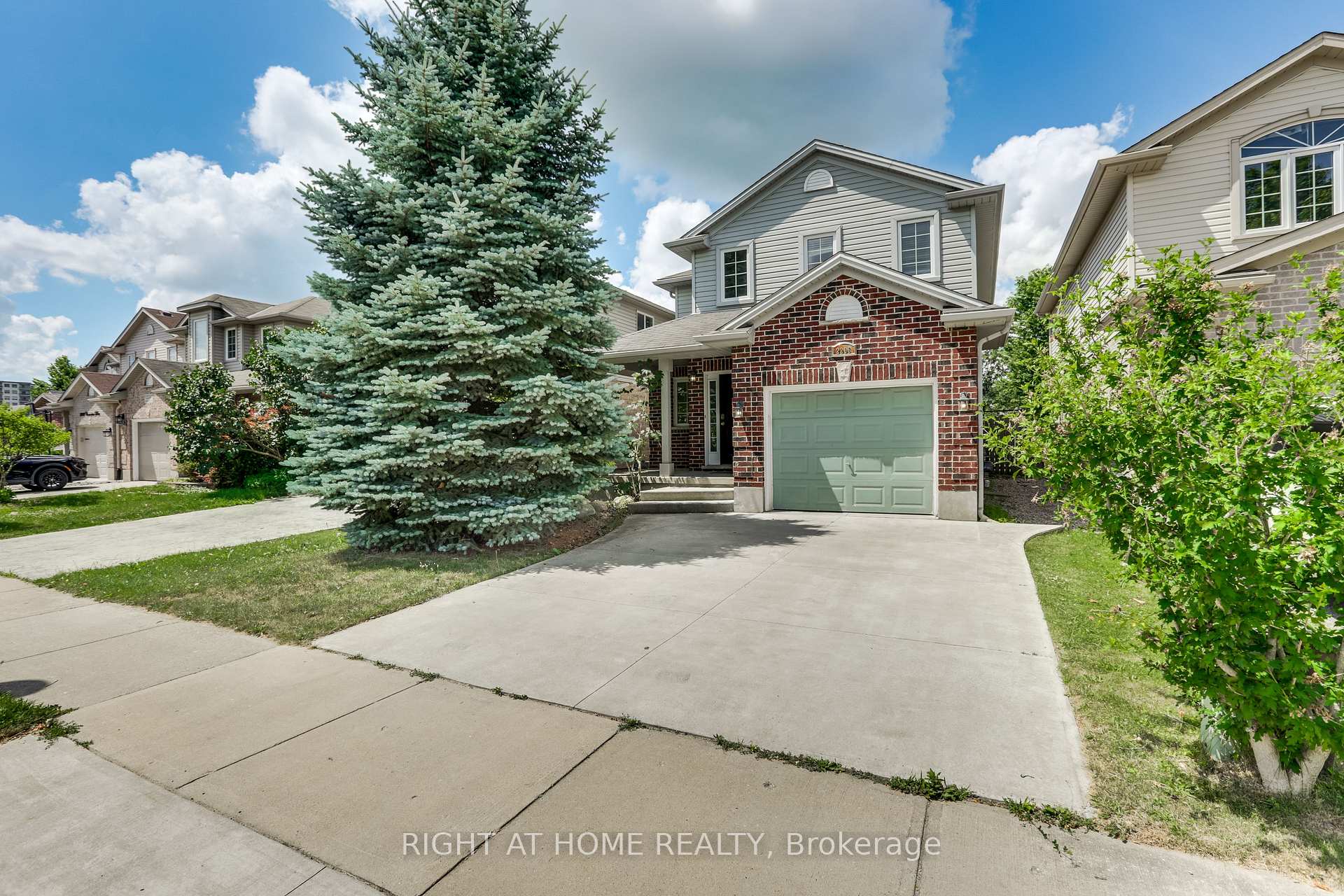 Photo of 2206 Coronation Drive