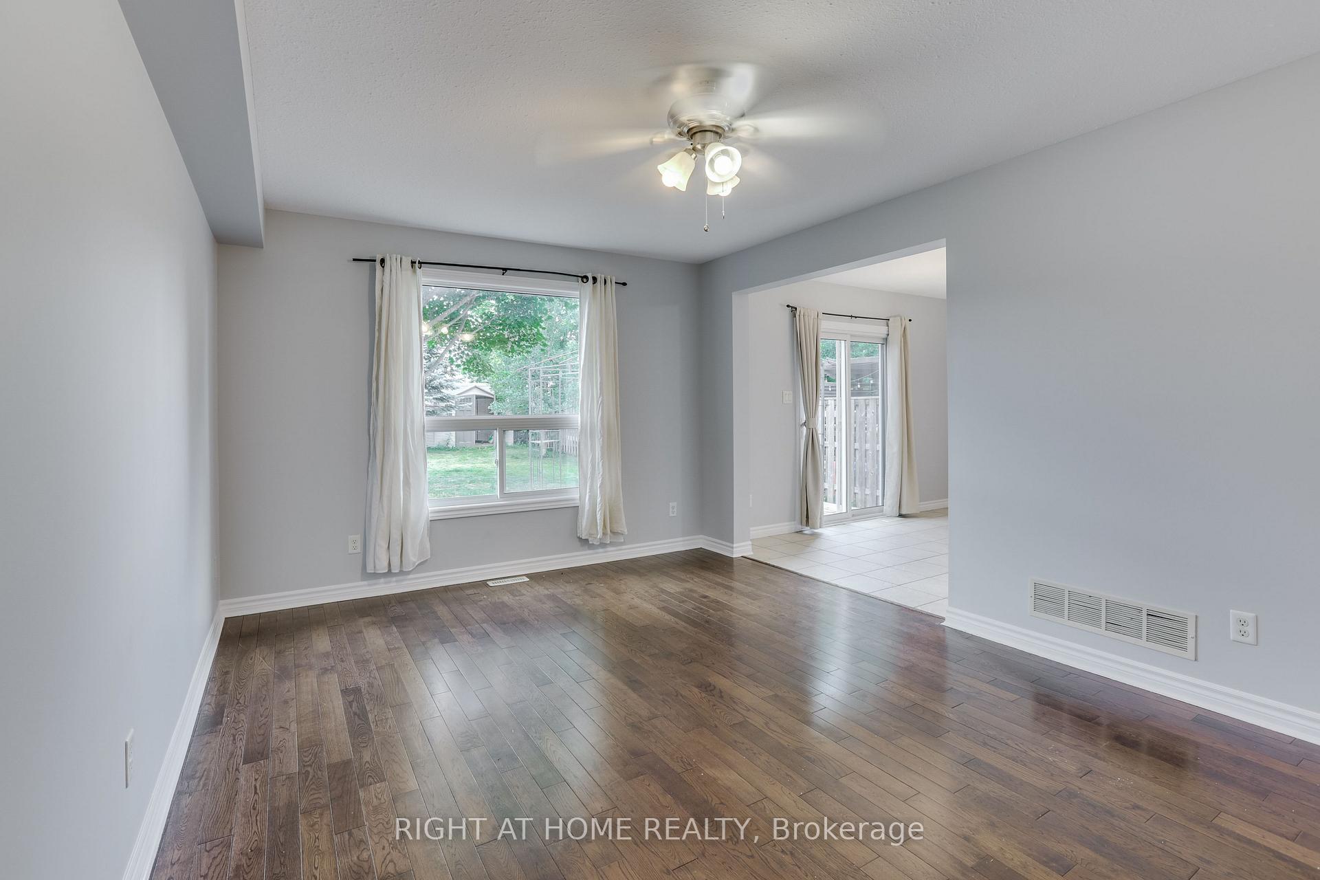 Photo 6 of 2206 Coronation Drive, London, North E — HOMEH