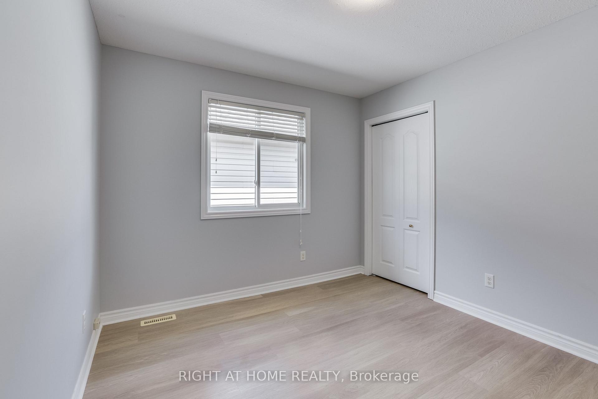 Photo 20 of 2206 Coronation Drive, London, North E — HOMEH