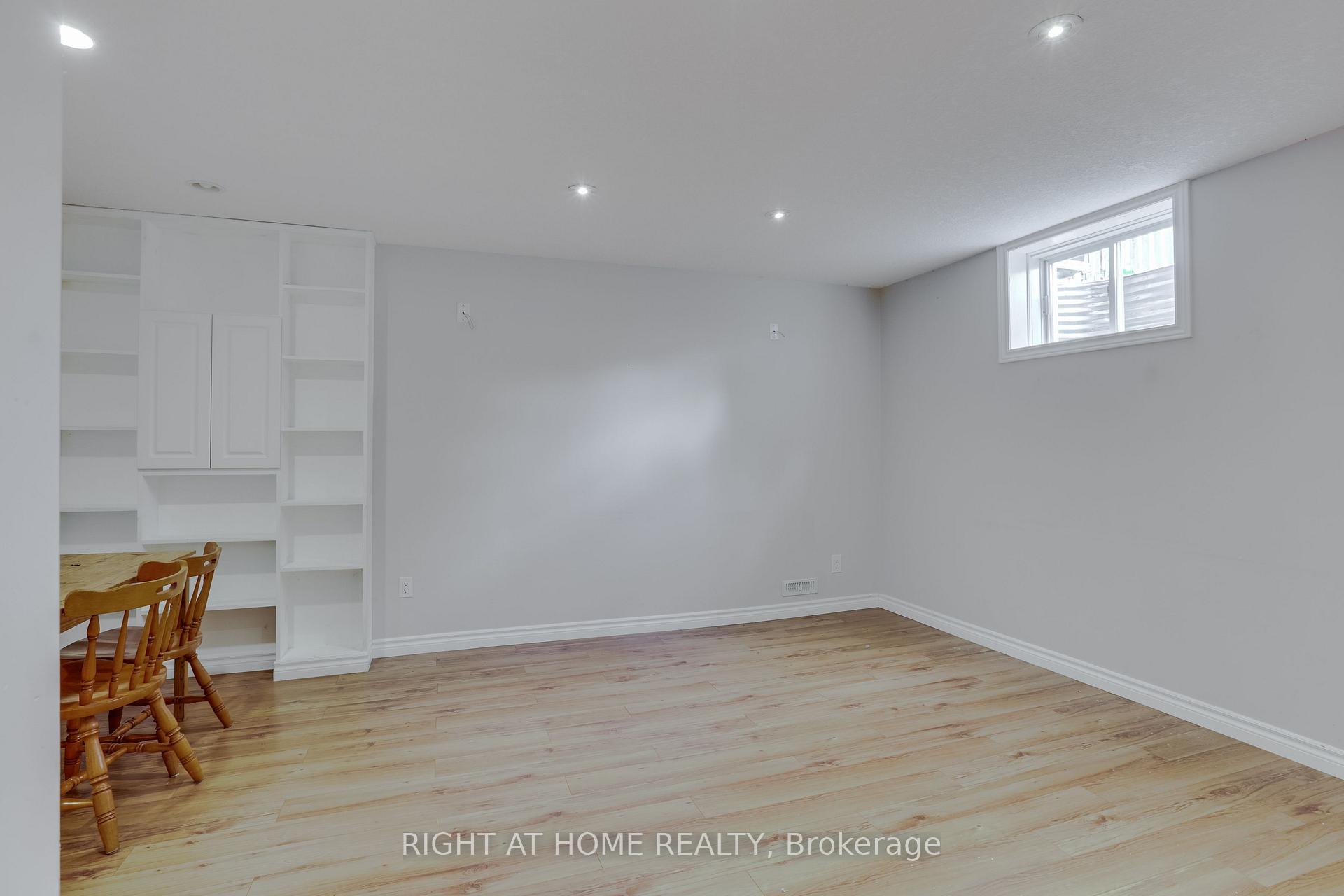 Photo 31 of 2206 Coronation Drive, London, North E — HOMEH