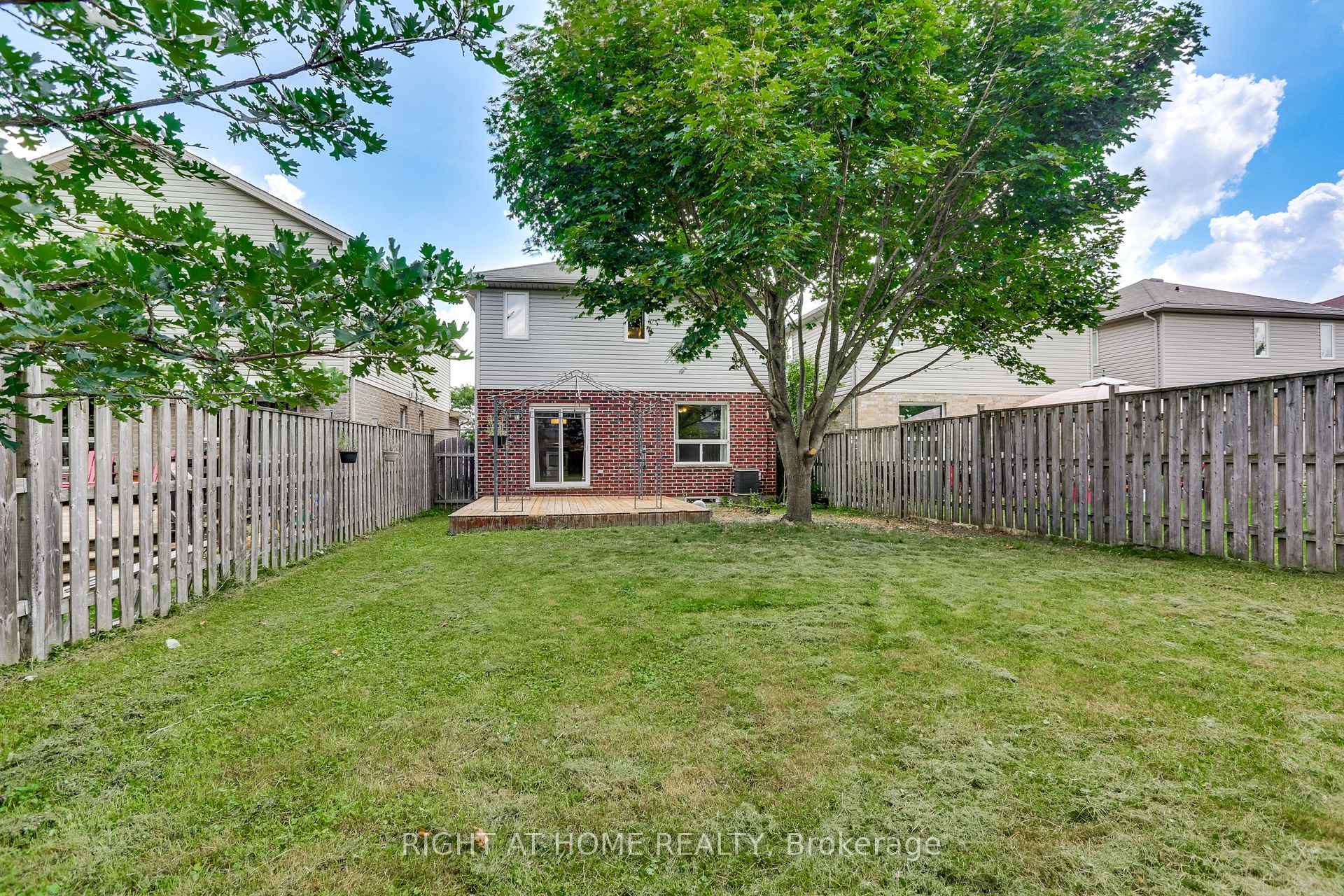Photo 36 of 2206 Coronation Drive, London, North E — HOMEH