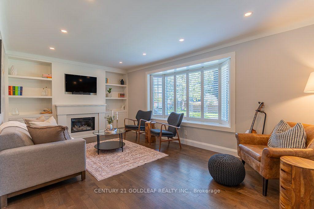 Photo 7 of 27 Roundhay Drive, Ottawa, Manordale — HOMEH