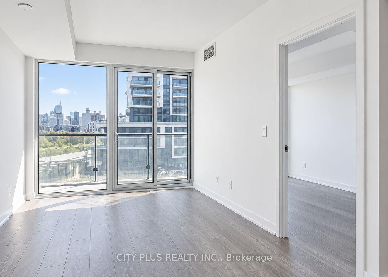 Photo 3 of Unit 326, 19 Western Battery Road, Toronto, Niagara — HOMEH