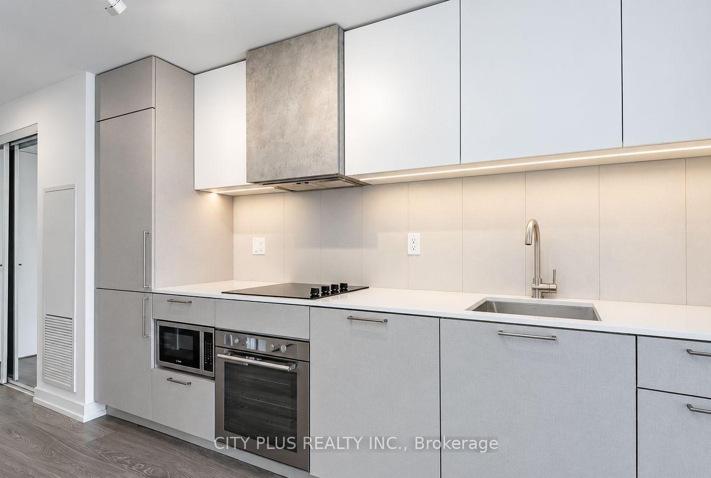 Photo 5 of Unit 326, 19 Western Battery Road, Toronto, Niagara — HOMEH
