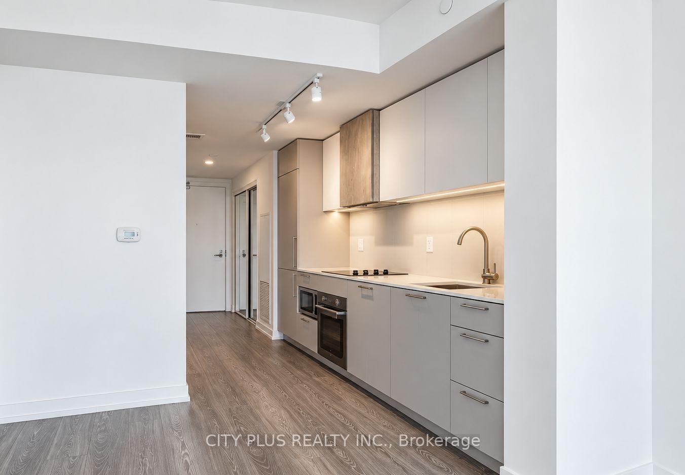 Photo 6 of Unit 326, 19 Western Battery Road, Toronto, Niagara — HOMEH
