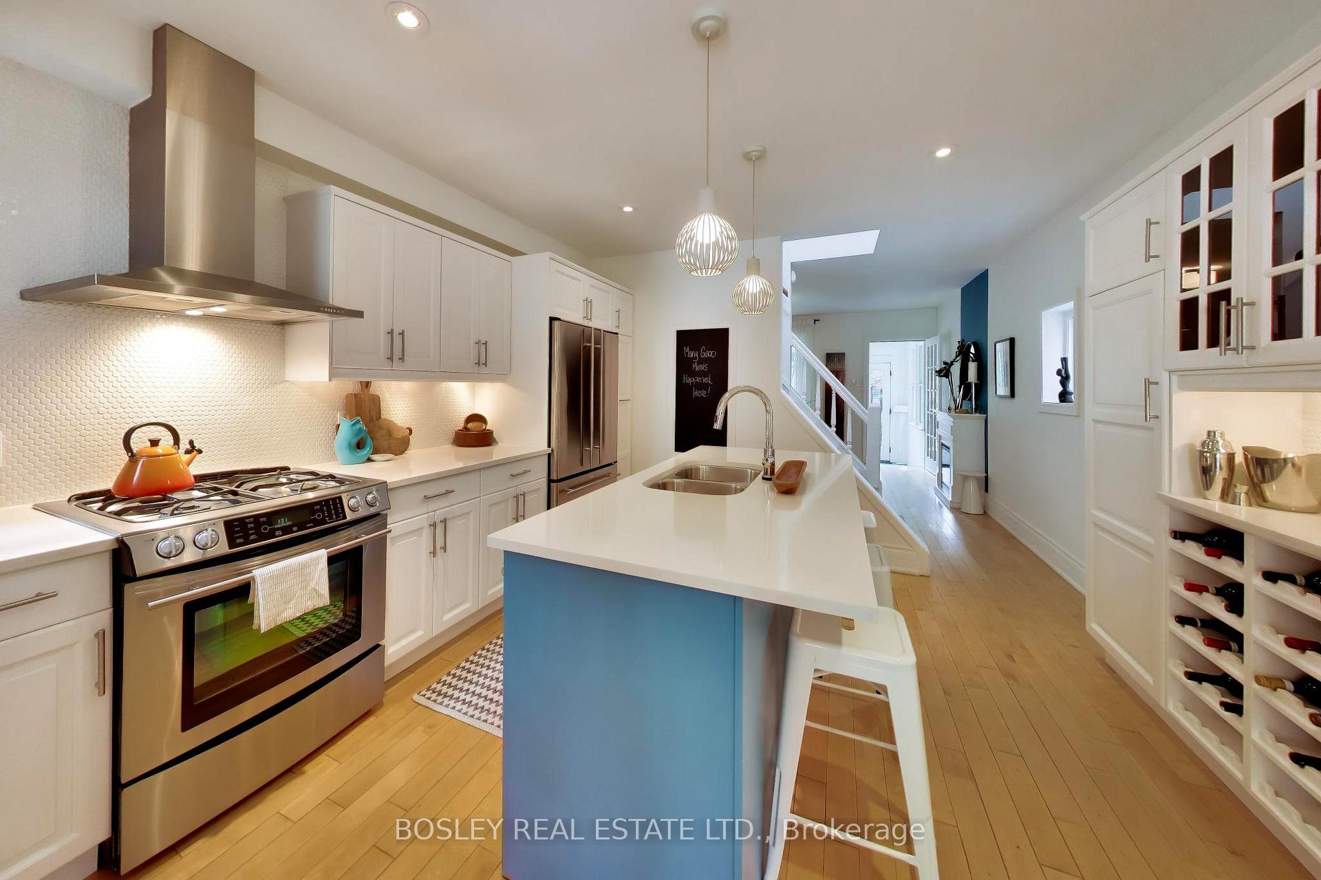 Photo 11 of 188 Oakcrest Avenue, Toronto, East End-Danforth — HOMEH