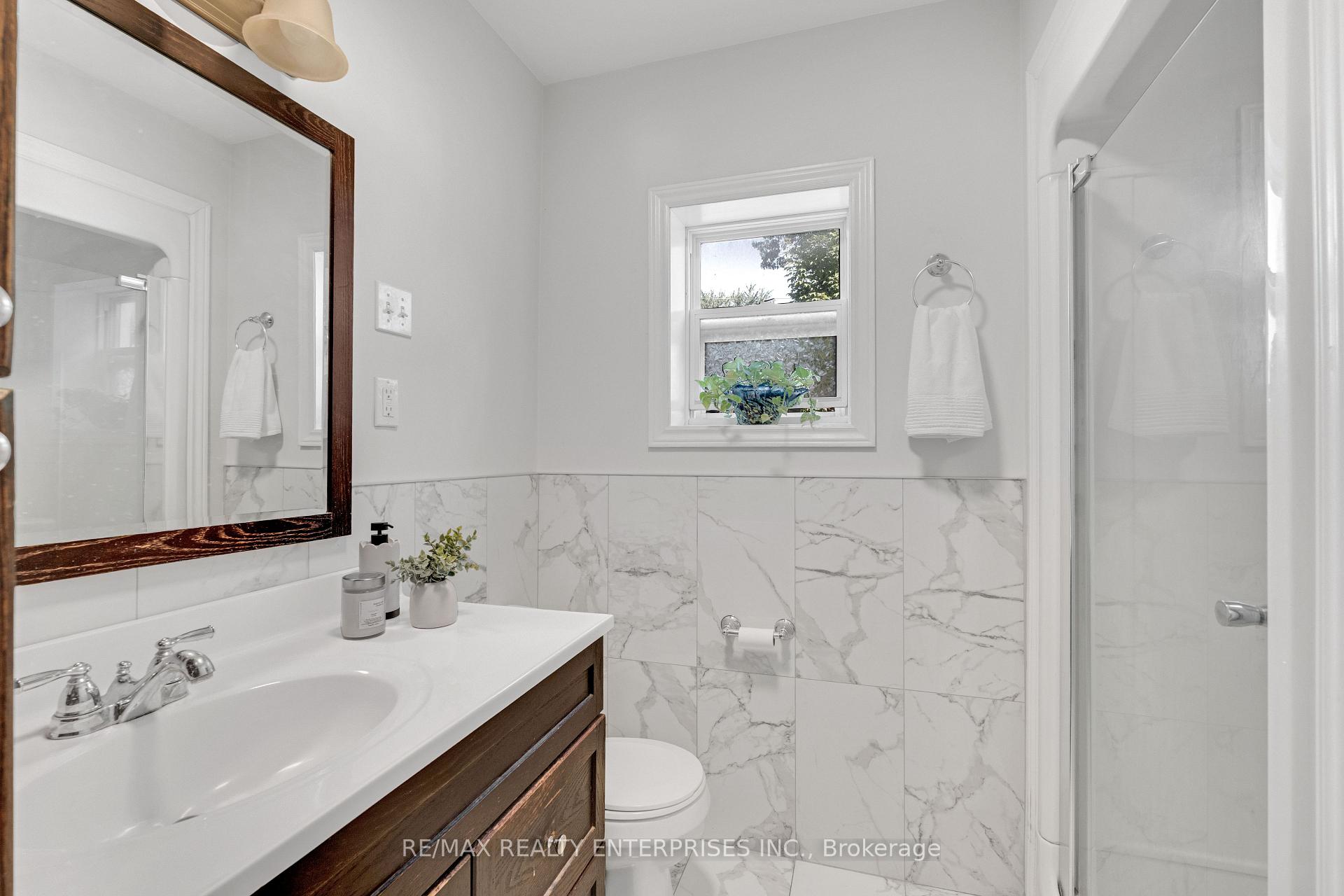 Photo 13 of 161 Angelene Street, Mississauga, Mineola — HOMEH