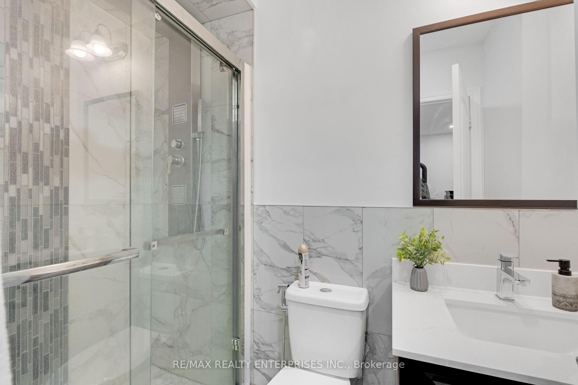 Photo 14 of 161 Angelene Street, Mississauga, Mineola — HOMEH