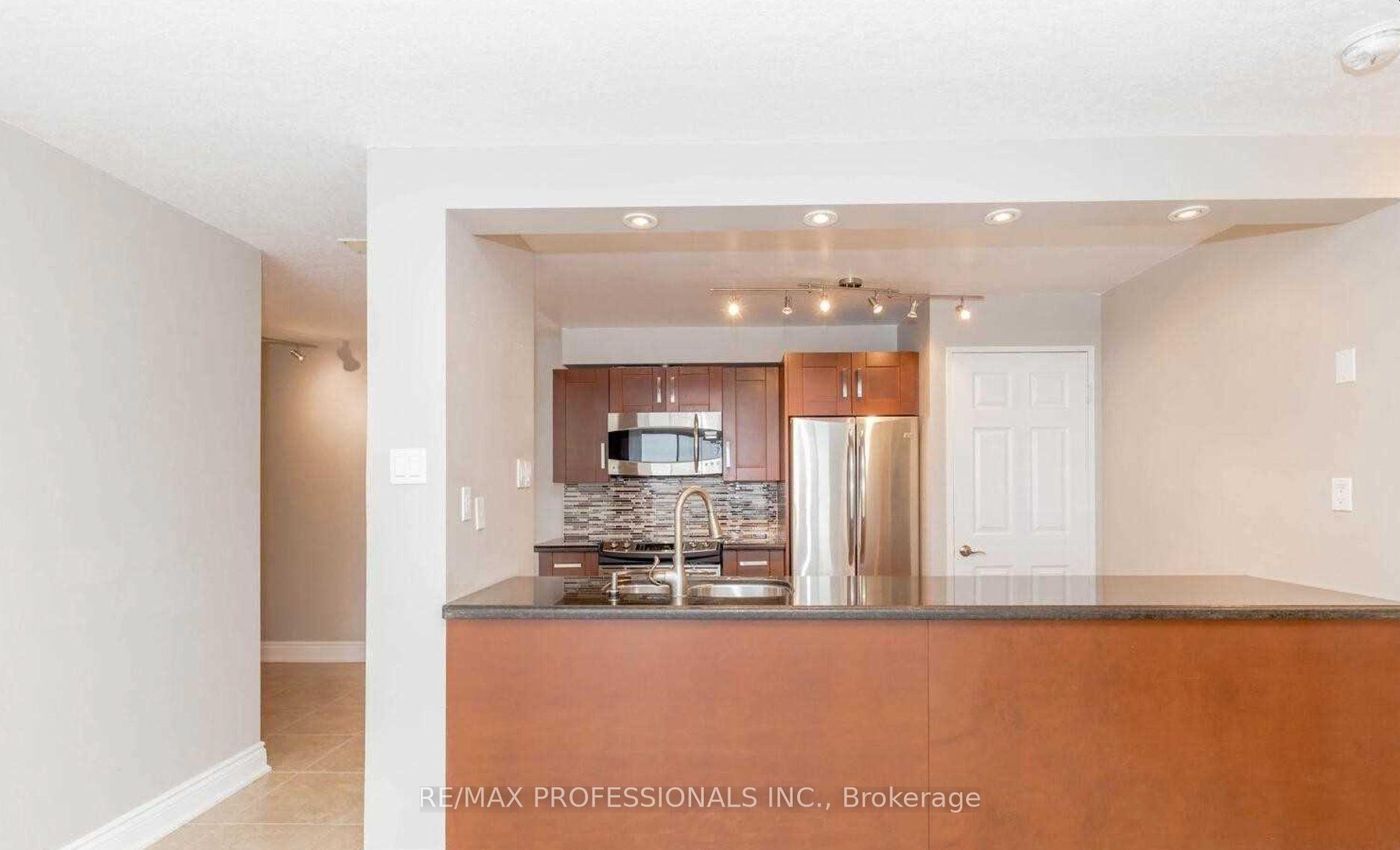 Photo 1 of Unit 1606, 4205 Shipp Drive, Mississauga, City Centre — HOMEH