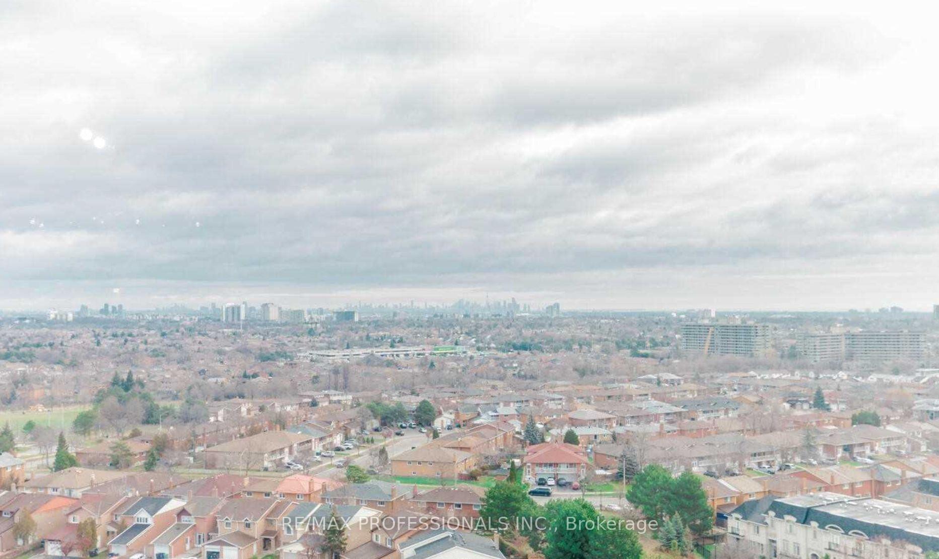 Photo 16 of Unit 1606, 4205 Shipp Drive, Mississauga, City Centre — HOMEH
